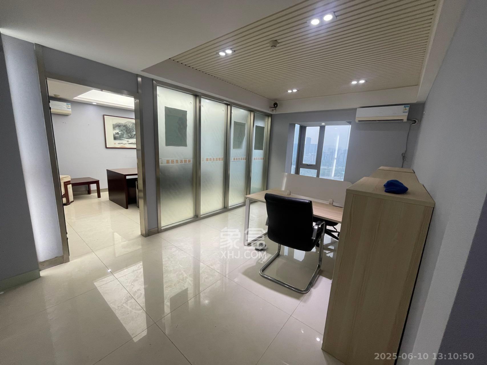 潮宗御苑  3室2厅2卫    7000.0元/月室内图