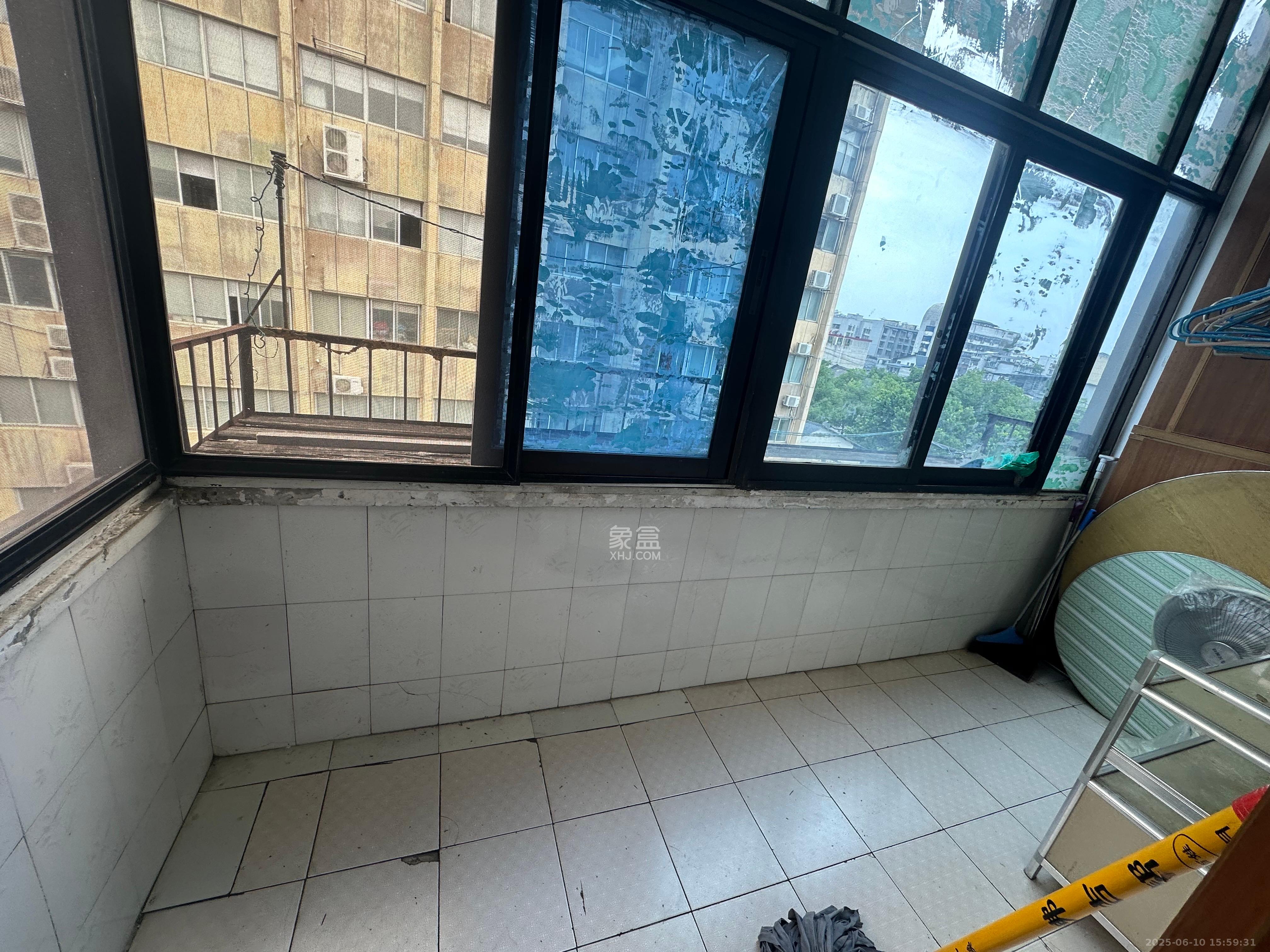 吴家坪散盘 2室1厅1卫 2200.0元/月 吴家坪散盘 2室1厅1卫 2200.0元/月室内图