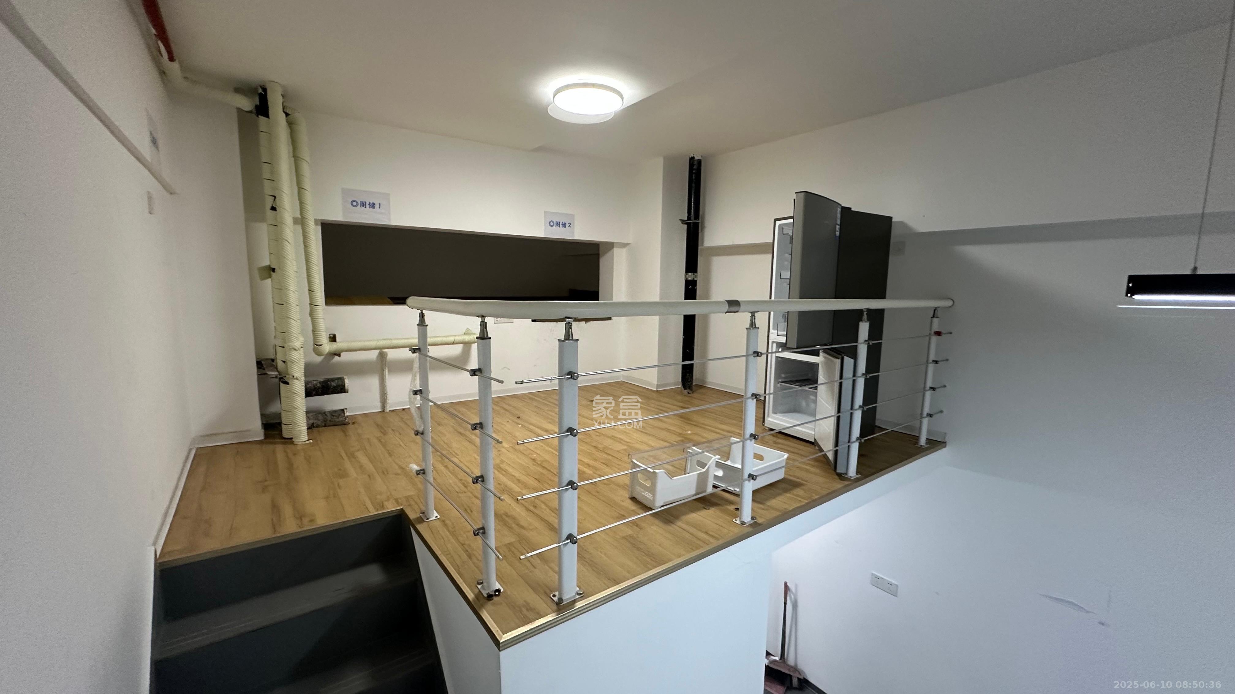 梅溪湖金茂湾  1室0厅0卫    2600.0元/月 梅溪湖金茂湾  1室0厅0卫    2600.0元/月室内图