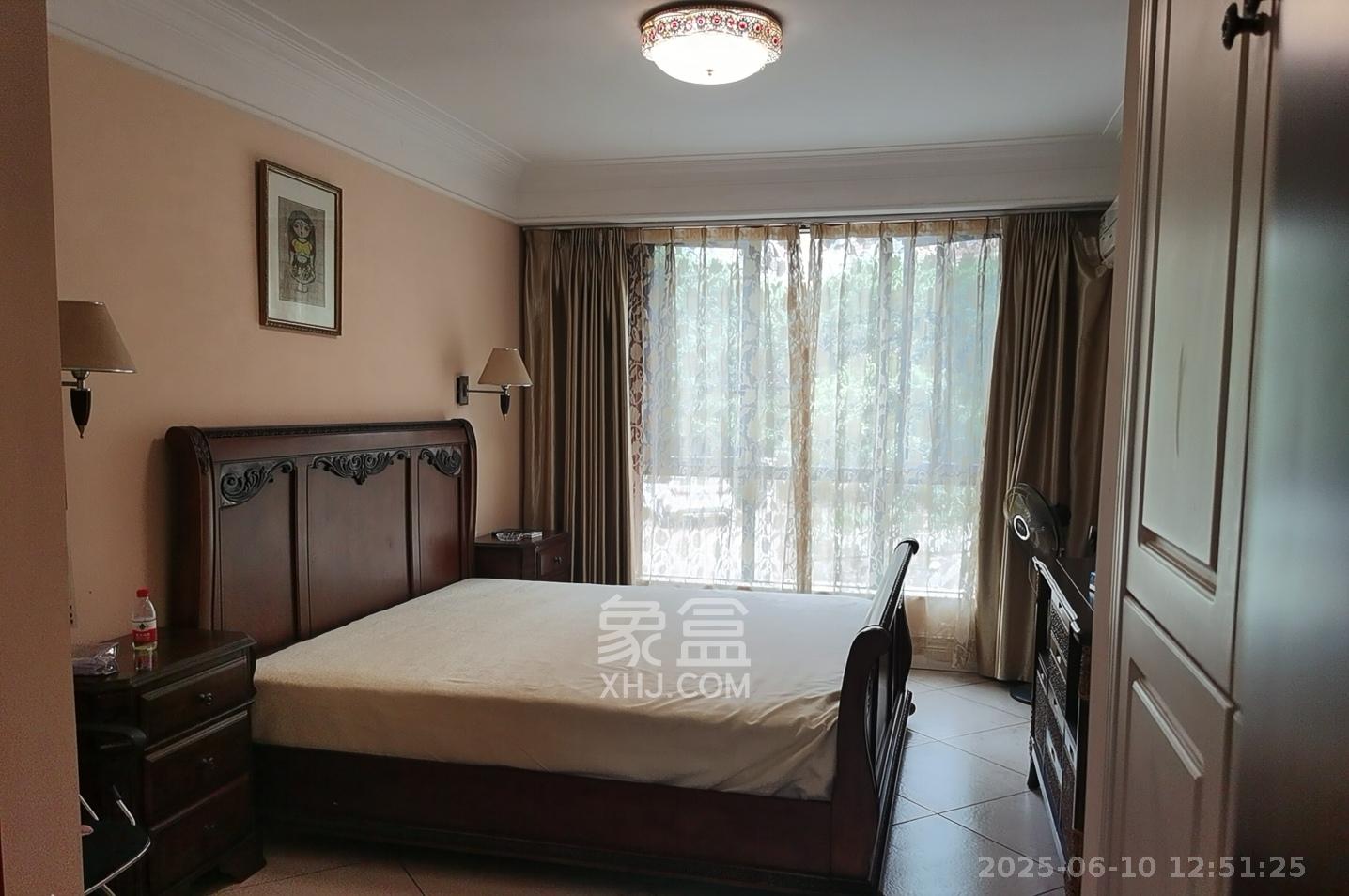 南山苏迪亚诺 8室2厅4卫 20000.0元/月 南山苏迪亚诺 8室2厅4卫 20000.0元/月室内图