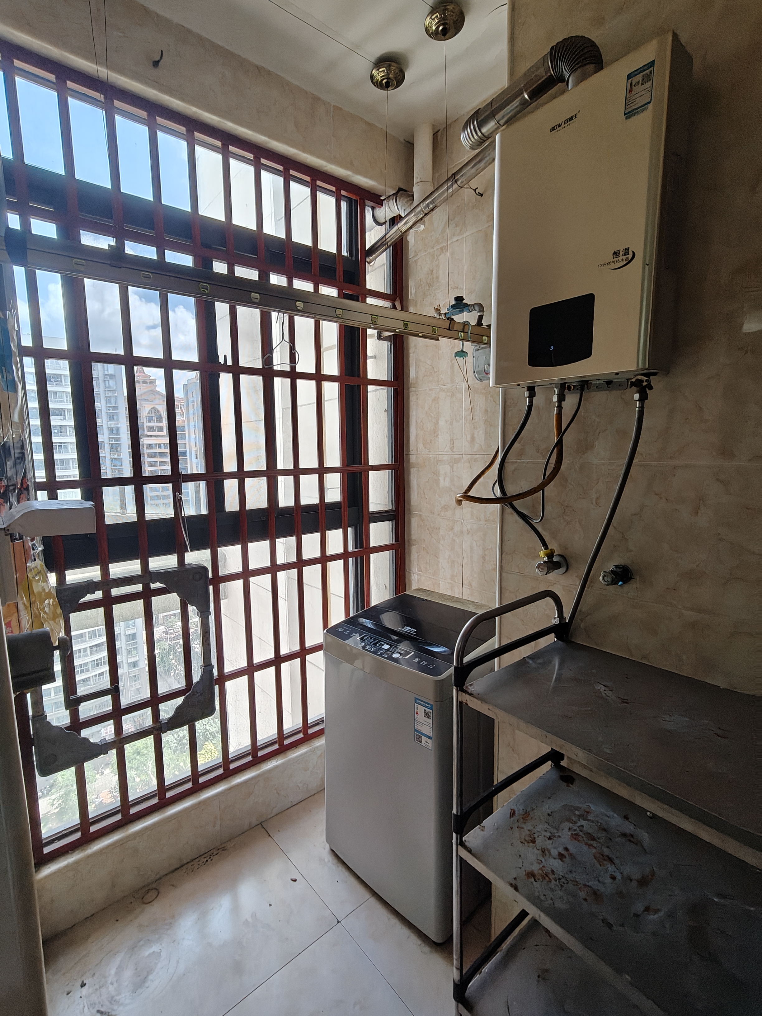 恒大海口文化旅游城 3室2厅2卫 2300.0元/月 恒大海口文化旅游城 3室2厅2卫 2300.0元/月室内图