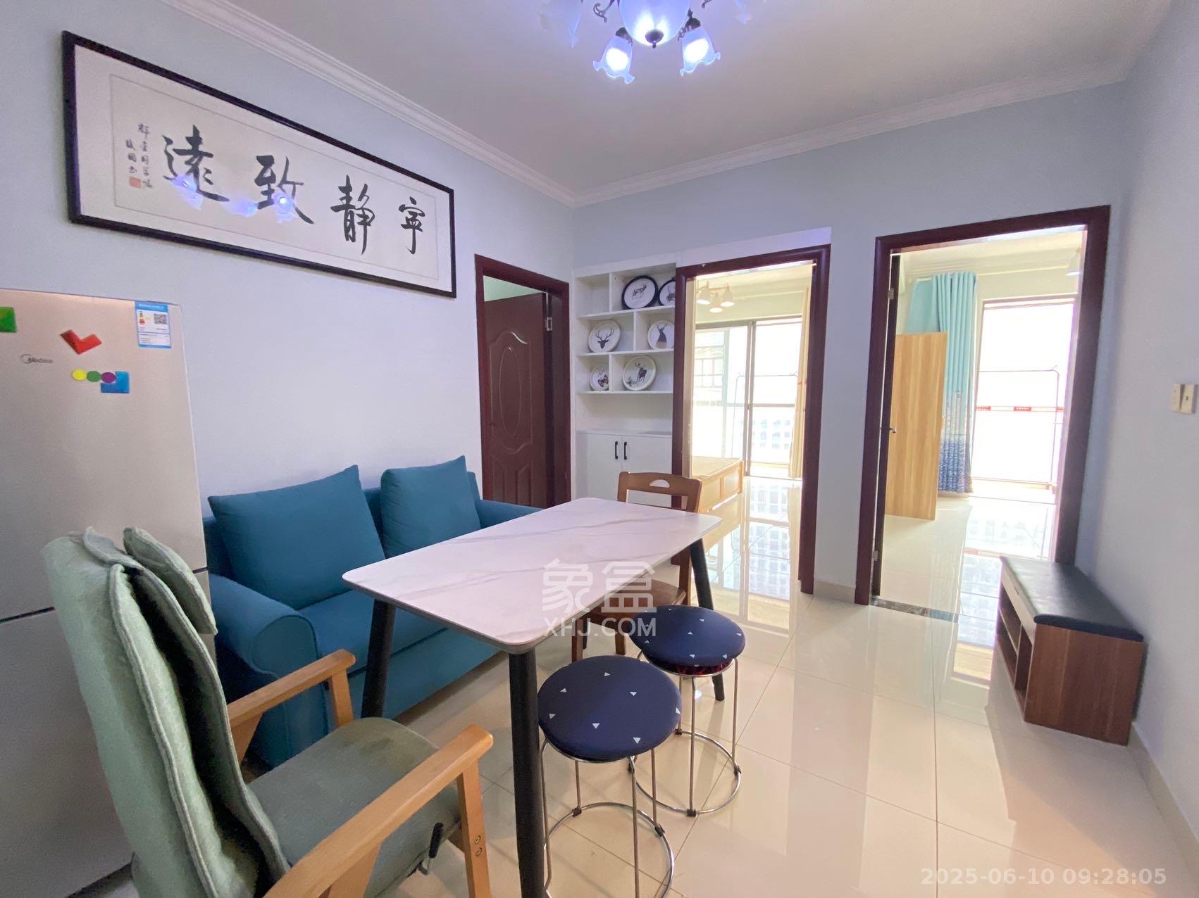 博林云栖  3室2厅1卫   2200.00元/月室内图1