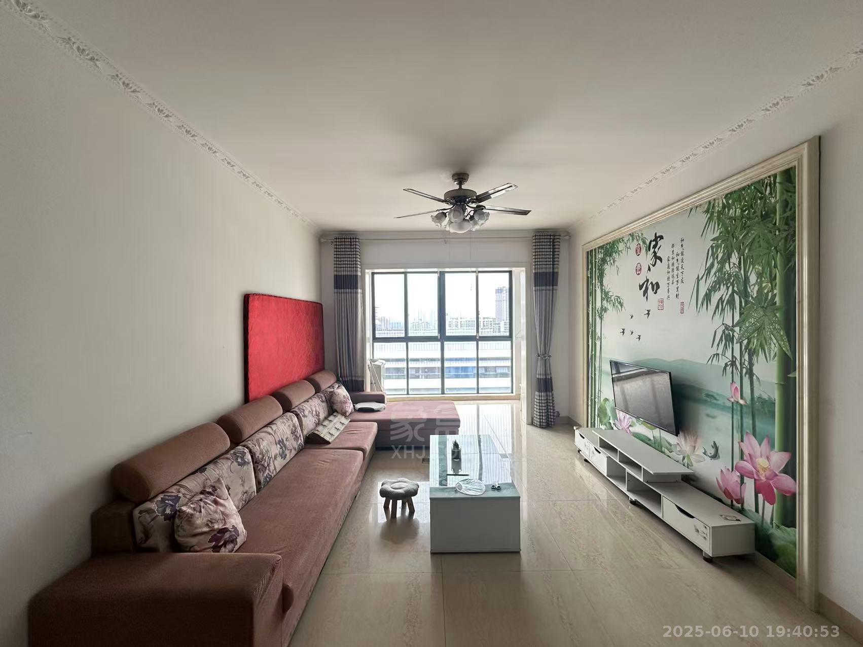 武广国际学苑 3室2厅1卫 2000.0元/月 武广国际学苑 3室2厅1卫 2000.0元/月室内图