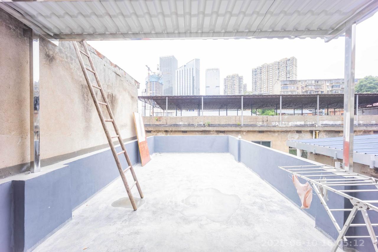 宝塔山私房散盘 1室1厅1卫 1600.0元/月 宝塔山私房散盘 1室1厅1卫 1600.0元/月小区图