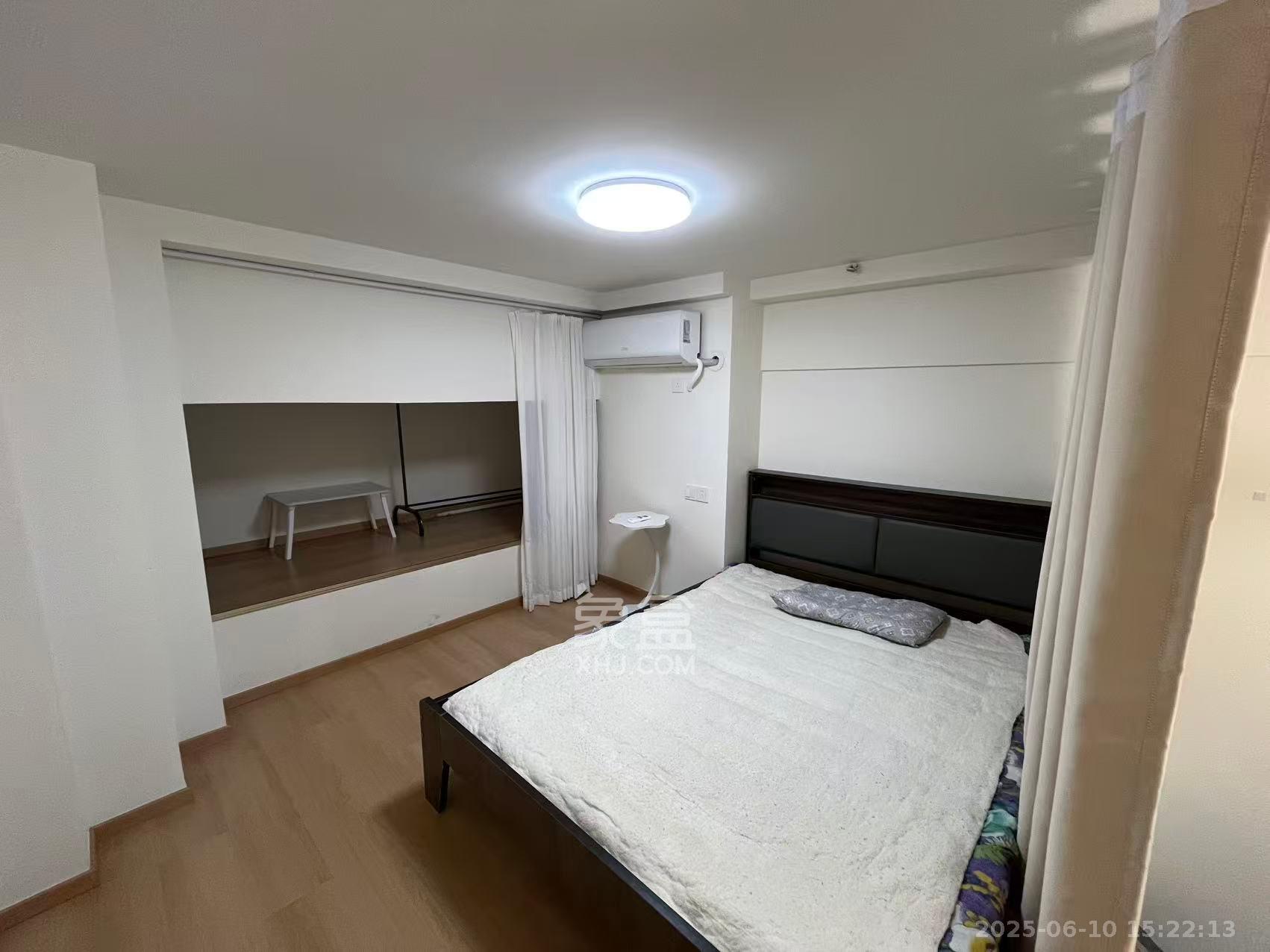 卓越江岸 1室0厅0卫 2600.0元/月 卓越江岸 1室0厅0卫 2600.0元/月室内图