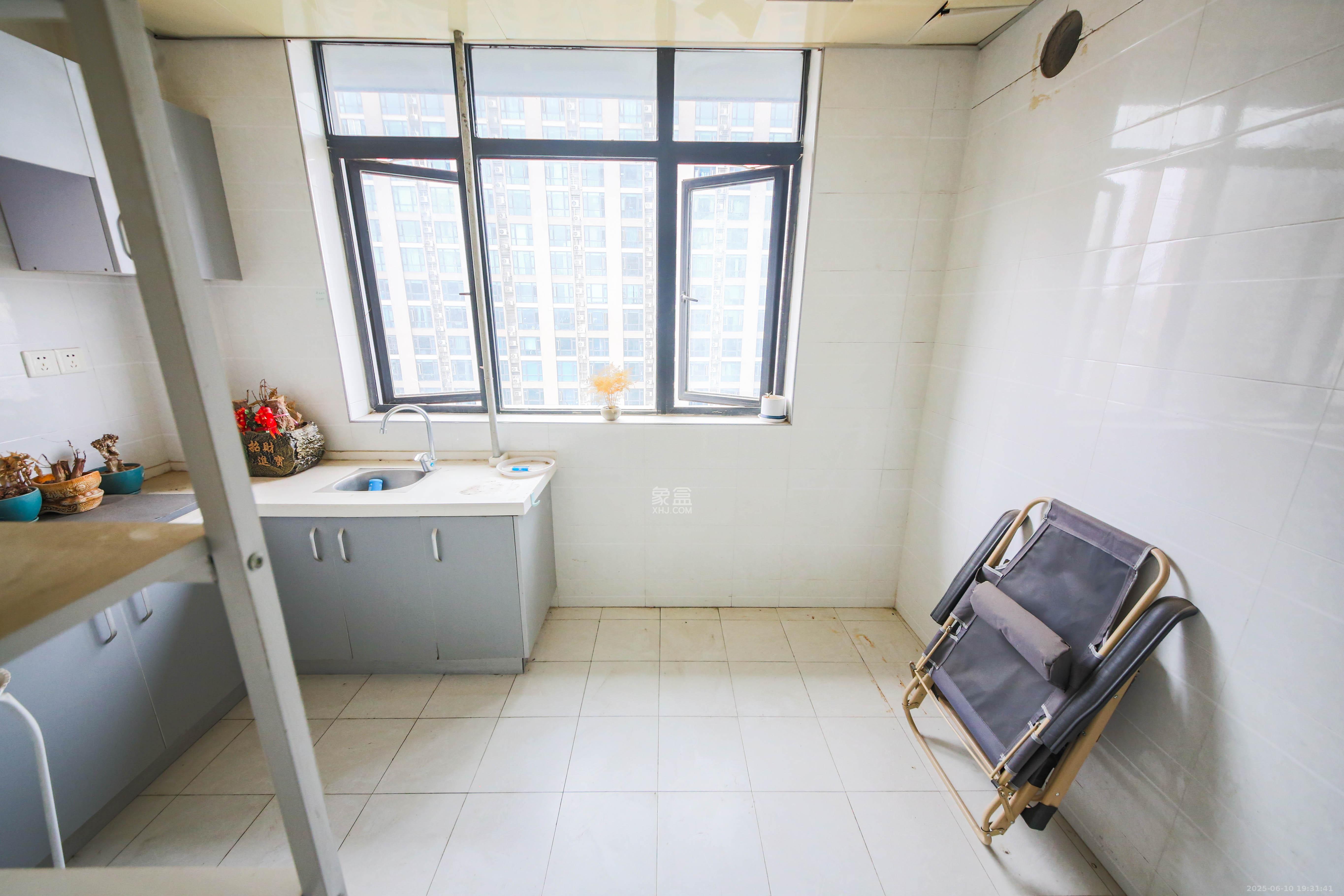 鑫远杰座  2室2厅1卫    45.0万厨房