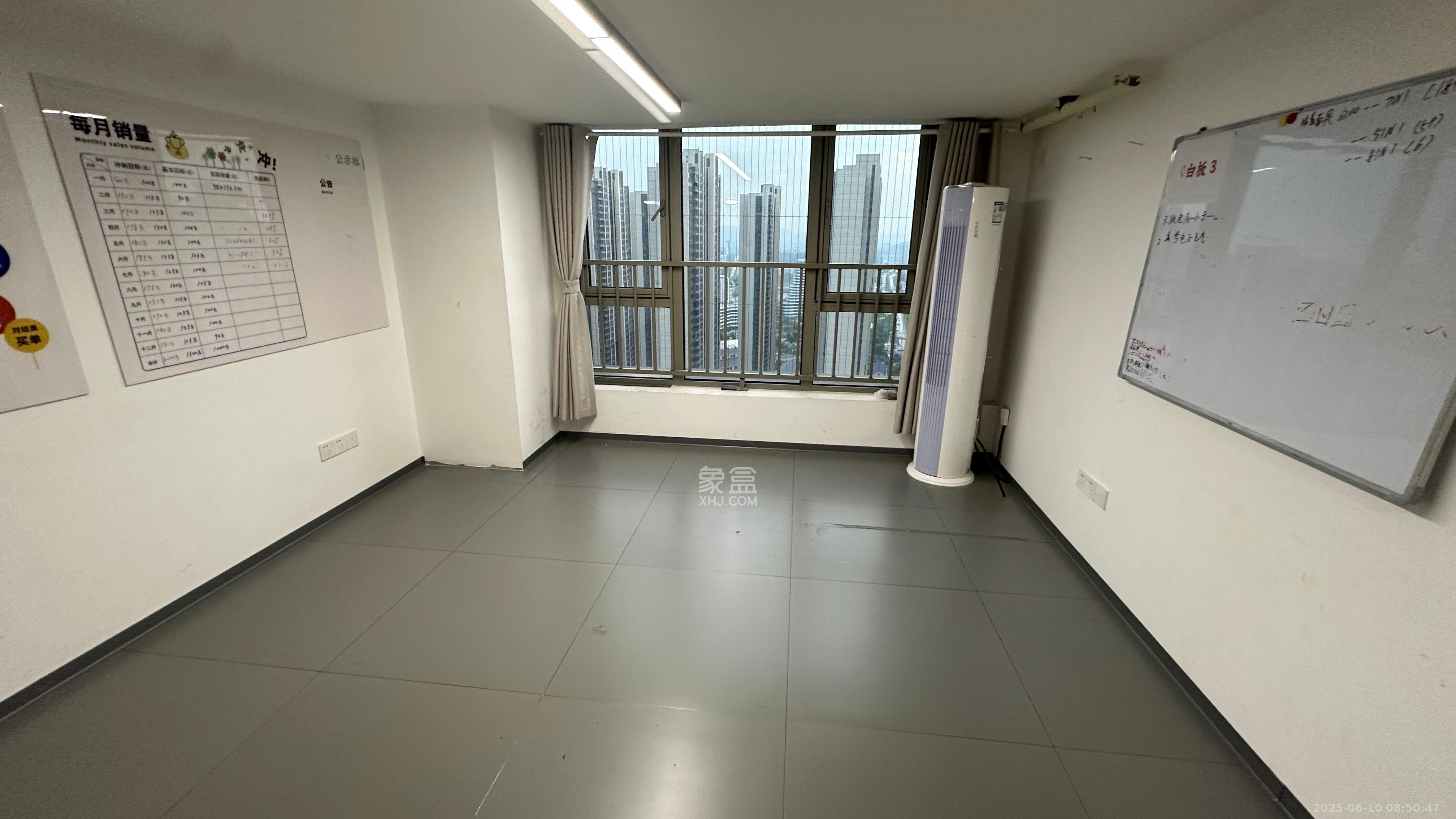 梅溪湖金茂湾  1室0厅0卫    2600.0元/月 梅溪湖金茂湾  1室0厅0卫    2600.0元/月室内图