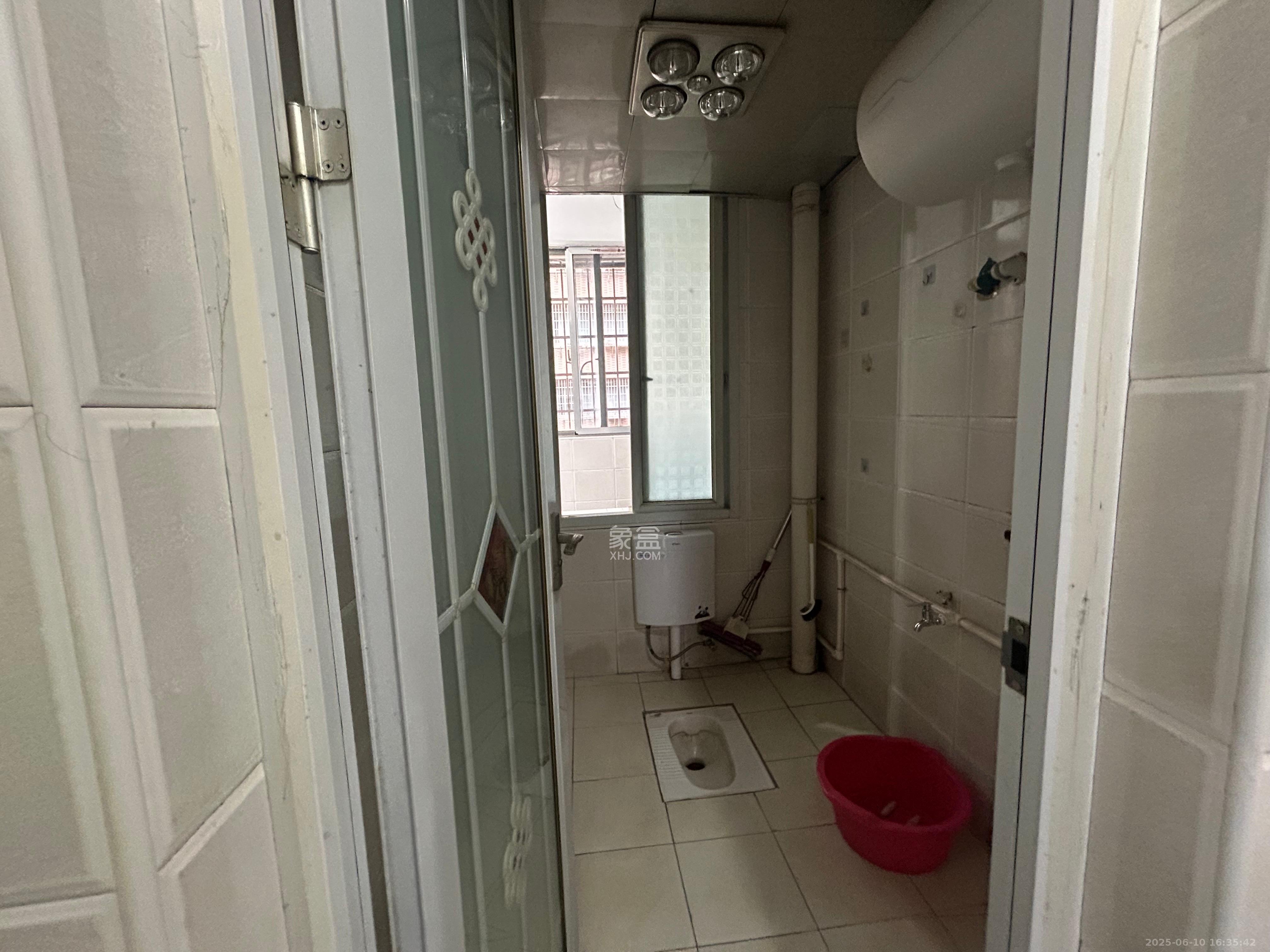 杉木村安置小区 1室0厅0卫 1700.0元/月 杉木村安置小区 1室0厅0卫 1700.0元/月室内图