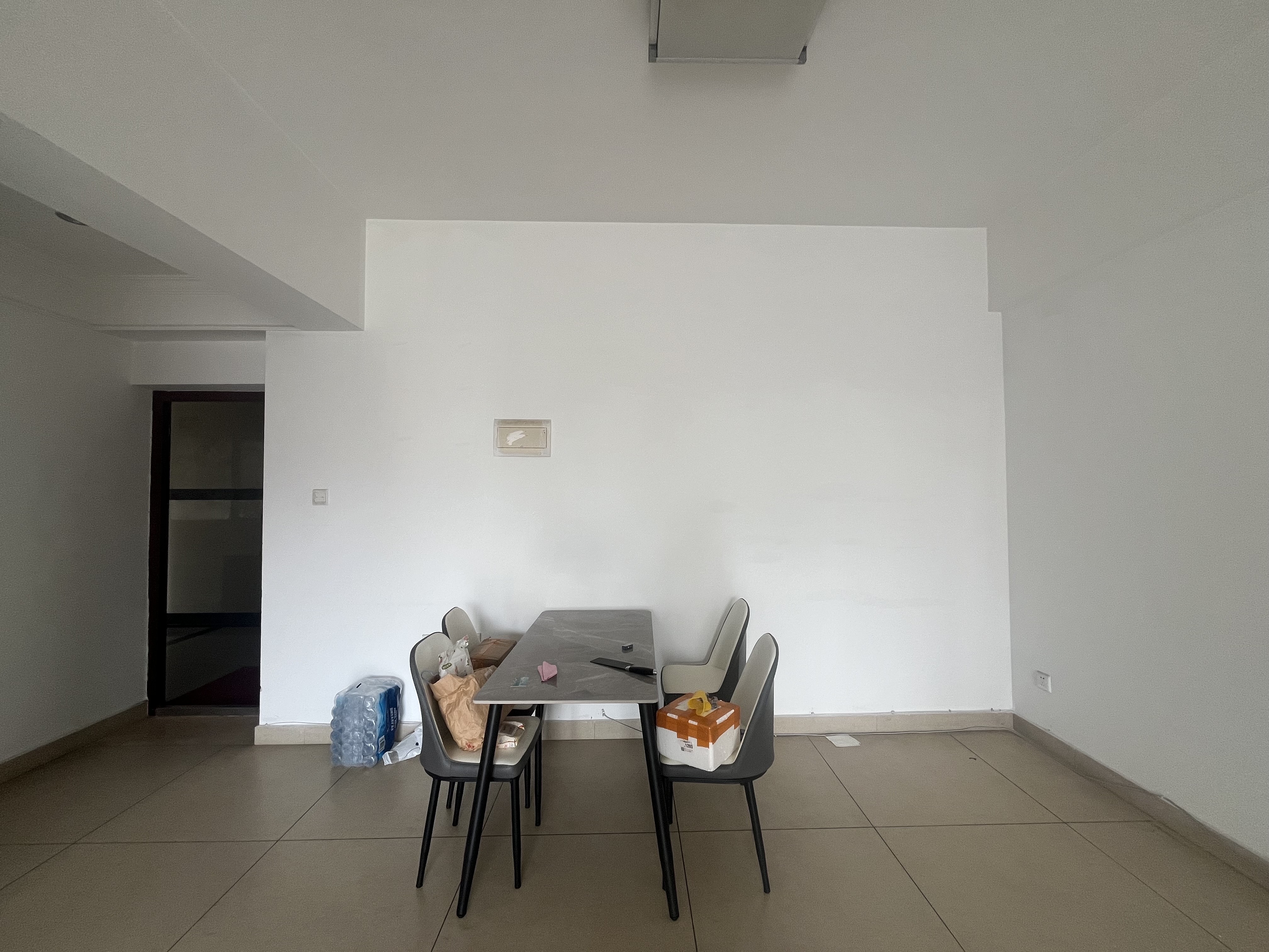 昌茂润德商业广场 3室2厅2卫 3000.0元/月 昌茂润德商业广场 3室2厅2卫 3000.0元/月室内图