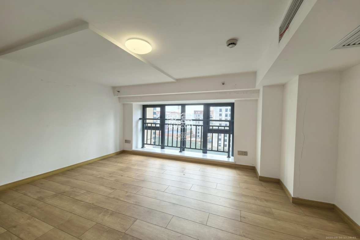 梦想新天地 2室2厅1卫 2500.0元/月 梦想新天地 2室2厅1卫 2500.0元/月室内图