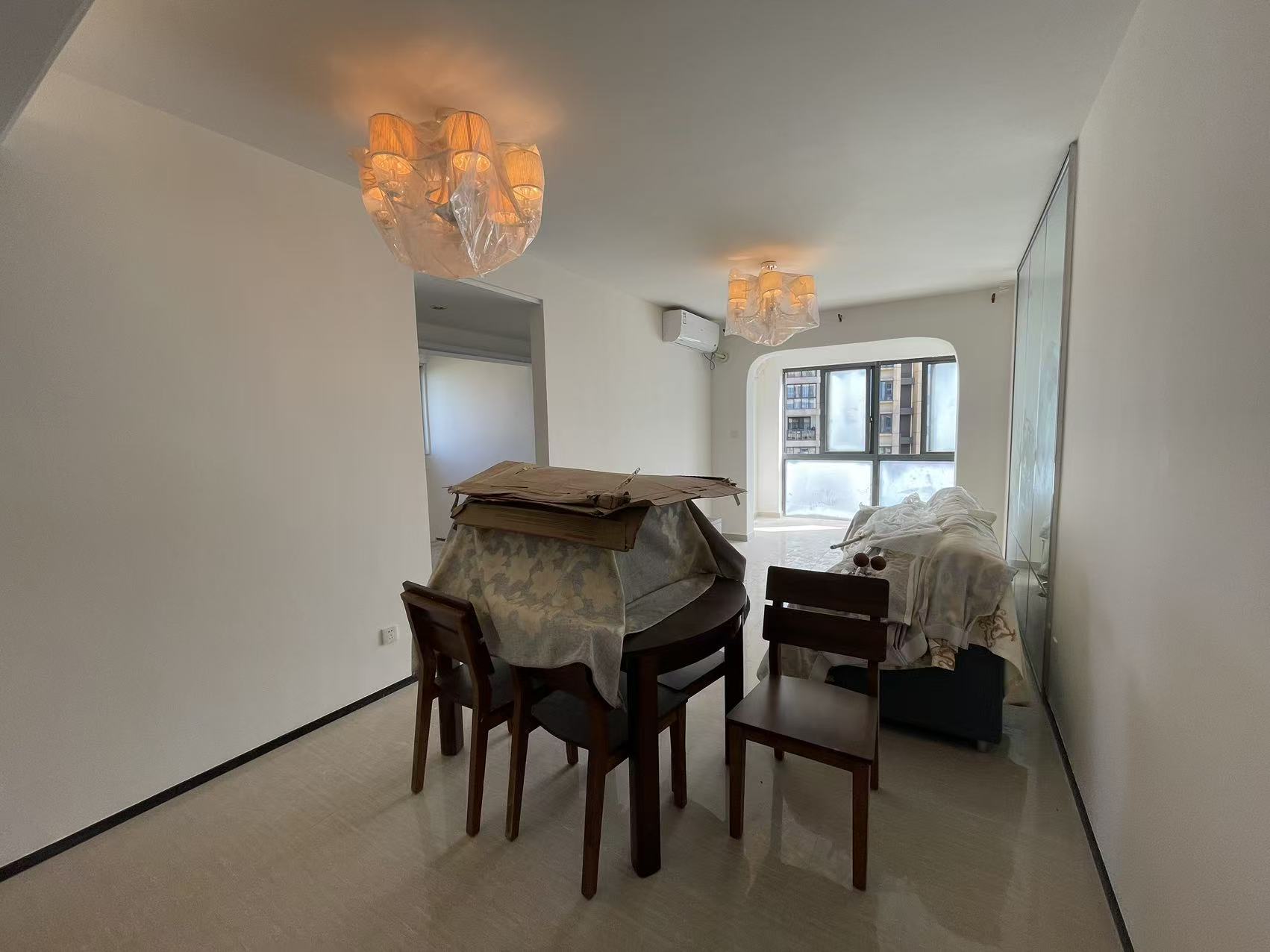 恒大美丽沙天颐湾 2室1厅1卫 2500.0元/月 恒大美丽沙天颐湾 2室1厅1卫 2500.0元/月室内图