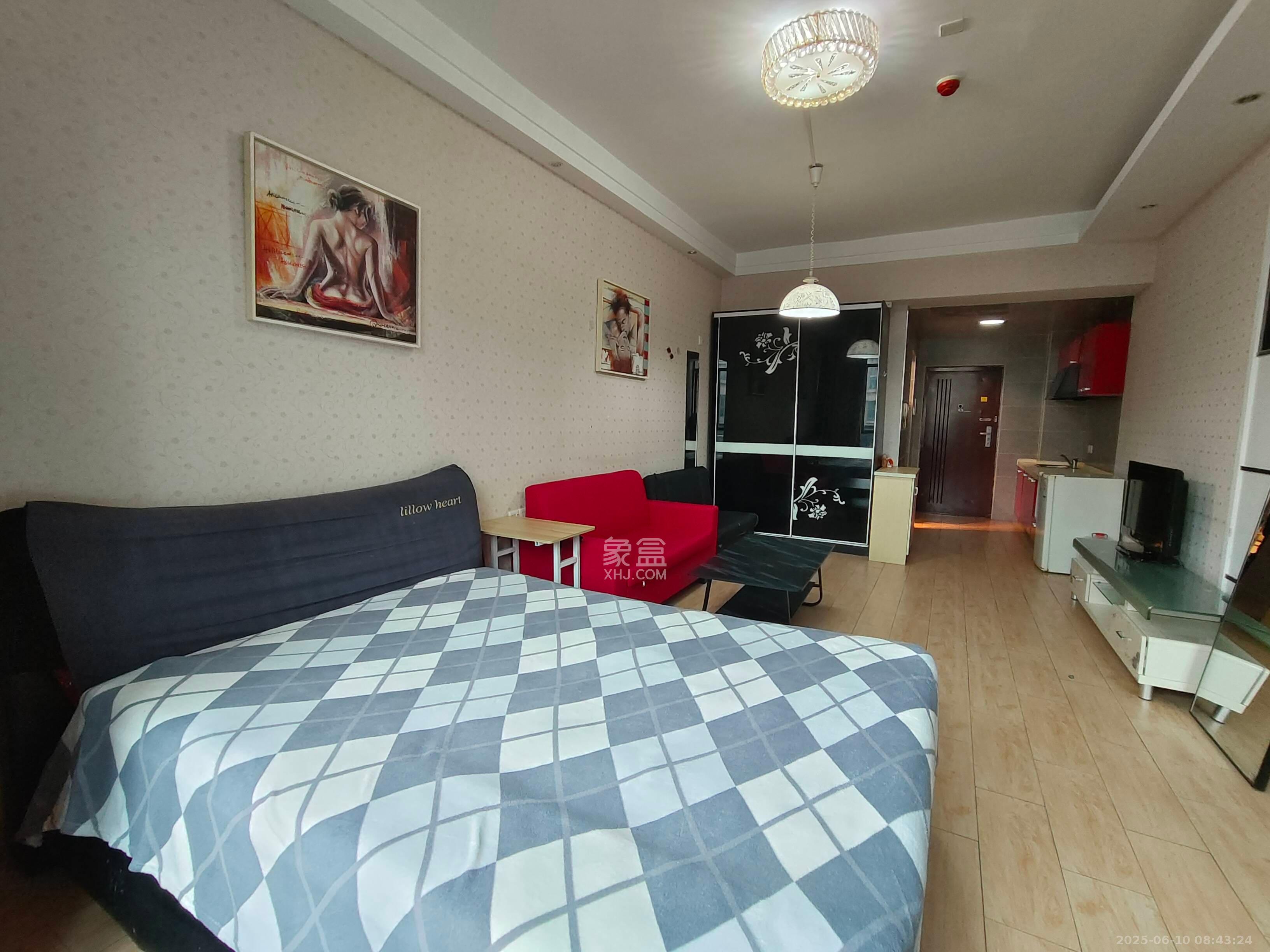 融圣国际  1室1厅1卫    1700.0元/月 融圣国际  1室1厅1卫    1700.0元/月室内图