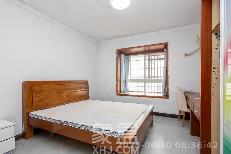 紫东苑（星沙）  4室2厅2卫   1800.00元/月室内图