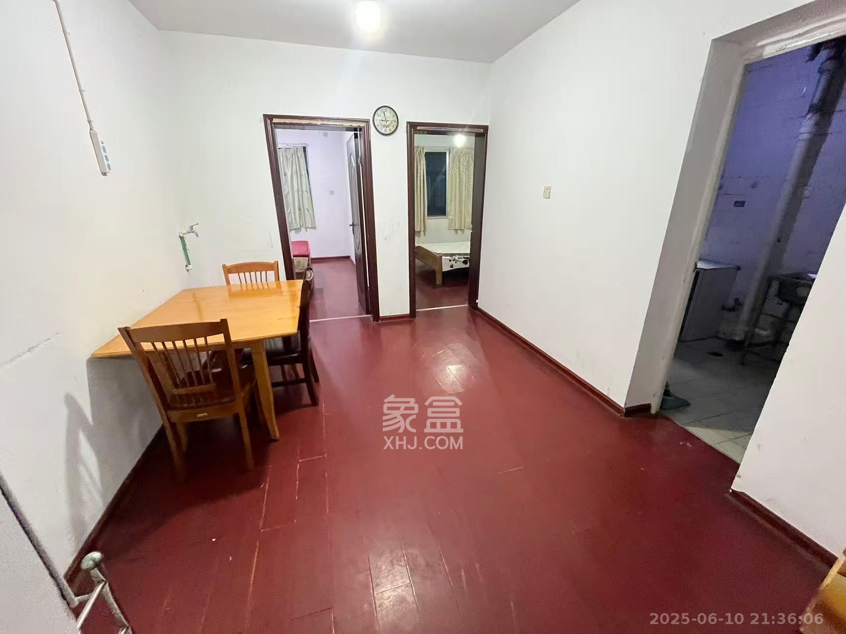 火星三片(月桂社区) 2室1厅1卫 1800.0元/月 火星三片(月桂社区) 2室1厅1卫 1800.0元/月室内图