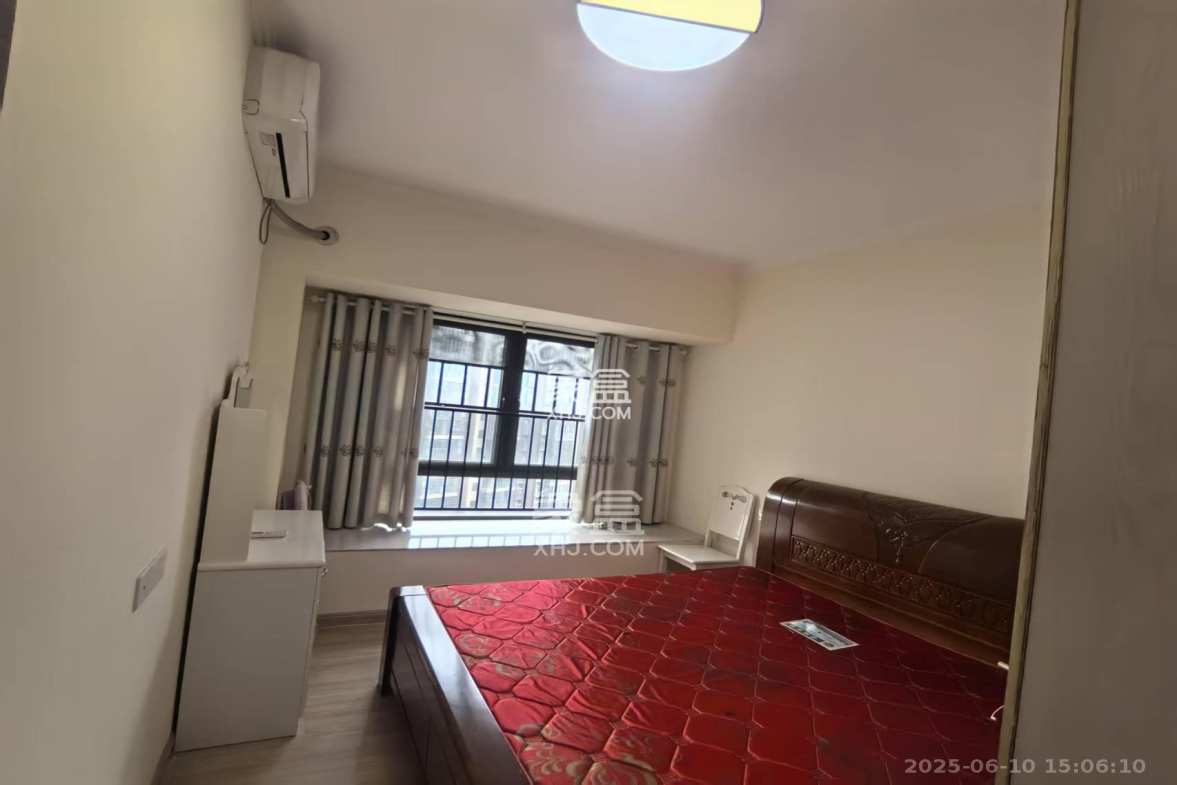 碧桂园公园壹号(凯怡茗苑) 3室2厅2卫 1600.0元/月 碧桂园公园壹号(凯怡茗苑) 3室2厅2卫 1600.0元/月室内图