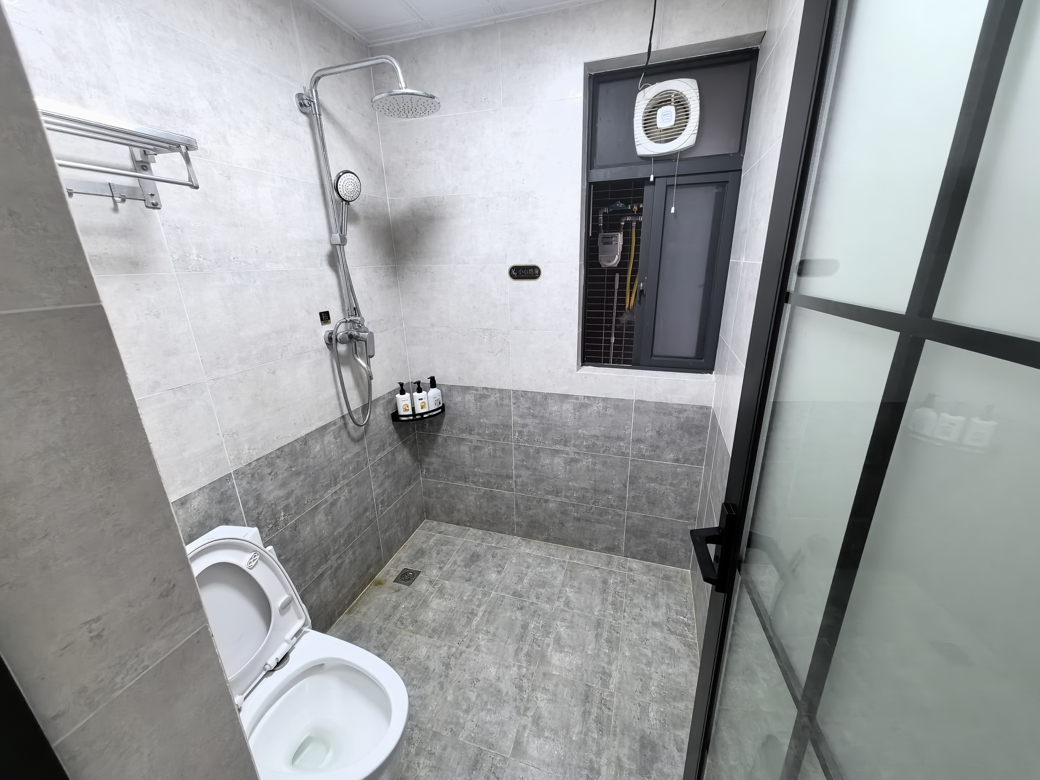 碧桂园滨海国际二期(君临湾) 1室2厅1卫 99.0万 碧桂园滨海国际二期(君临湾) 1室2厅1卫 99.0万室内图