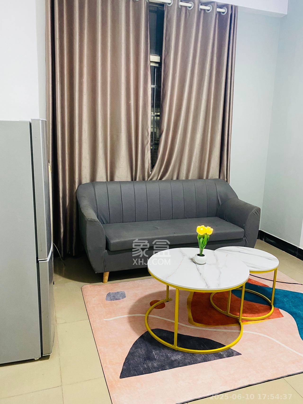 北冲尾 1室1厅1卫 1300.0元/月 北冲尾 1室1厅1卫 1300.0元/月室内图