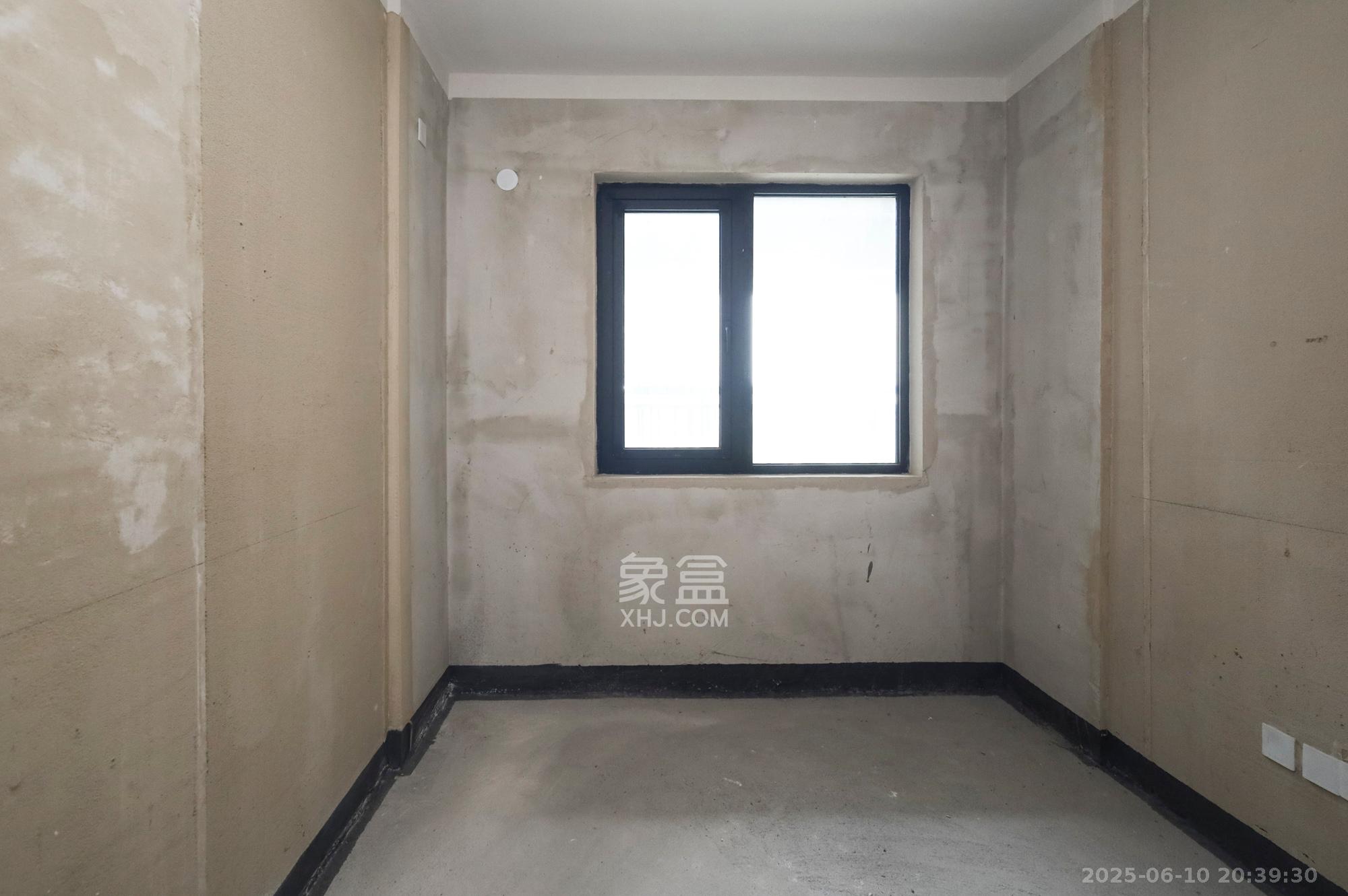 长沙融创城 3室1厅1卫 55.0万 长沙融创城 3室1厅1卫 55.0万卧室