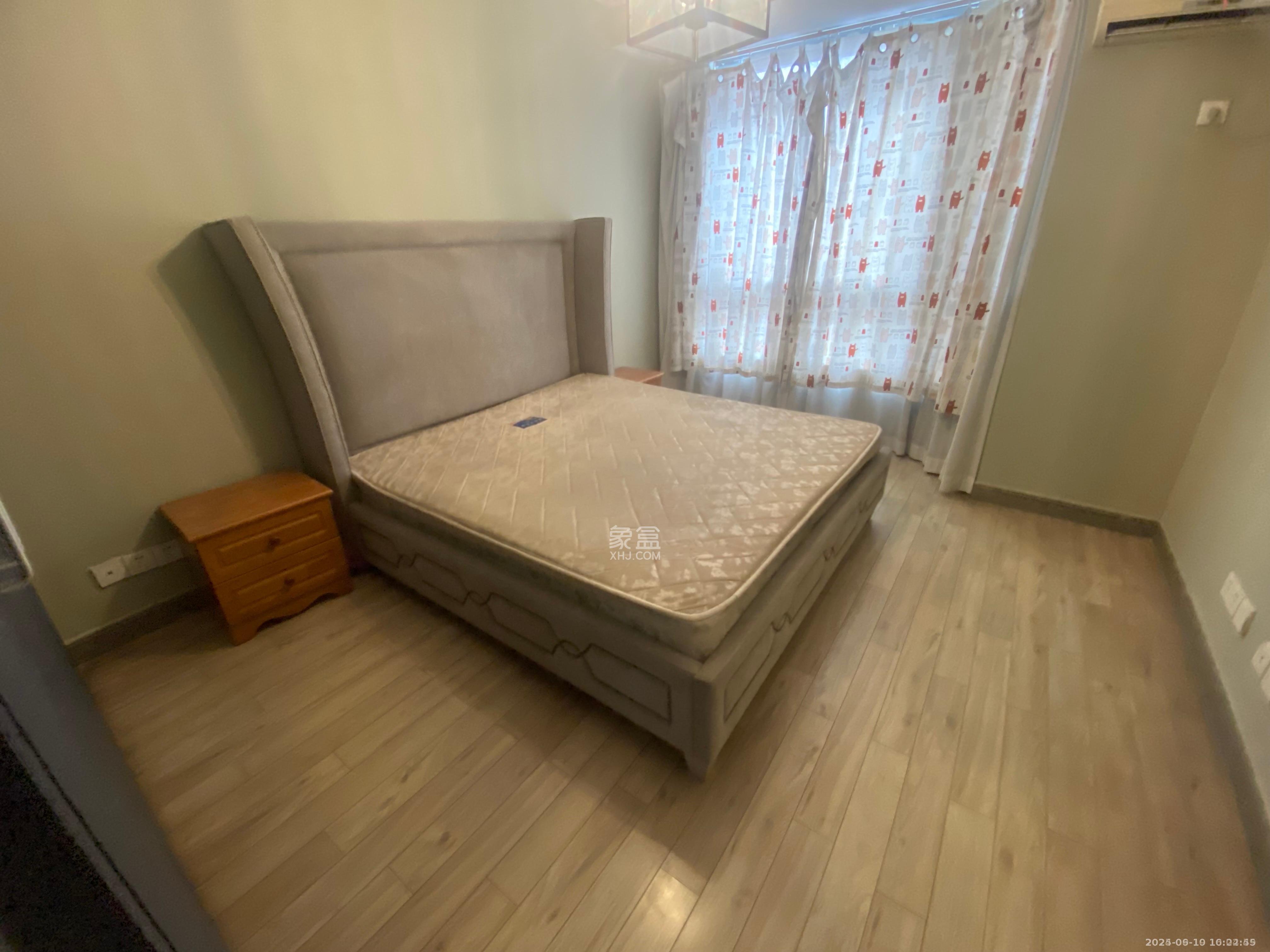 上海城小区  3室2厅1卫   2580.00元/月室内图
