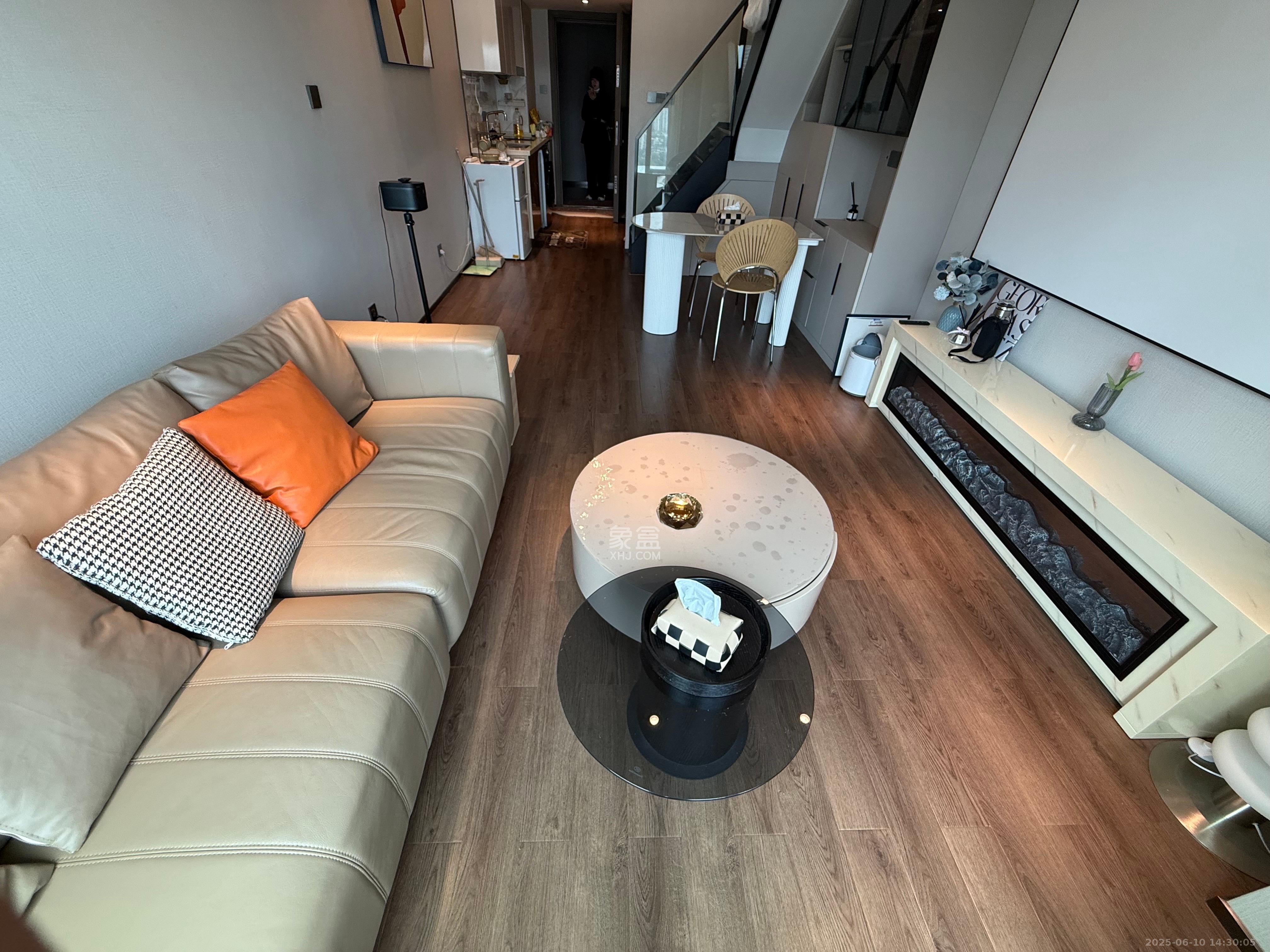 达美寰宇中心 2室1厅1卫 3400.0元/月 达美寰宇中心 2室1厅1卫 3400.0元/月室内图