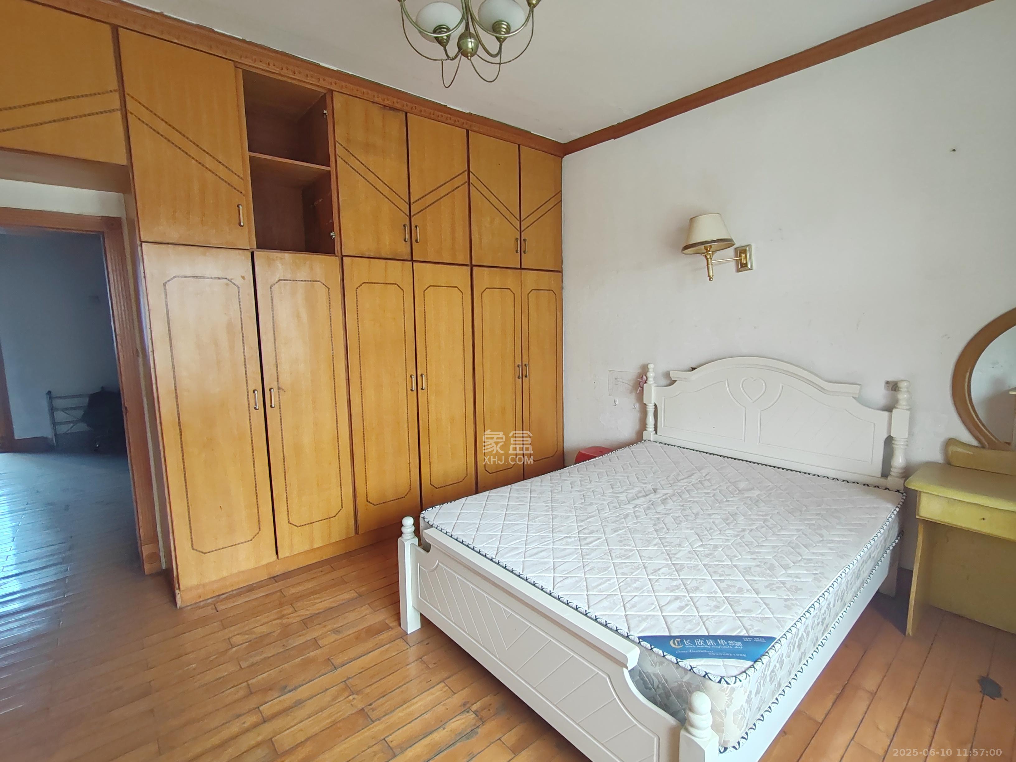 邮电新村  2室2厅1卫    1200.0元/月室内图