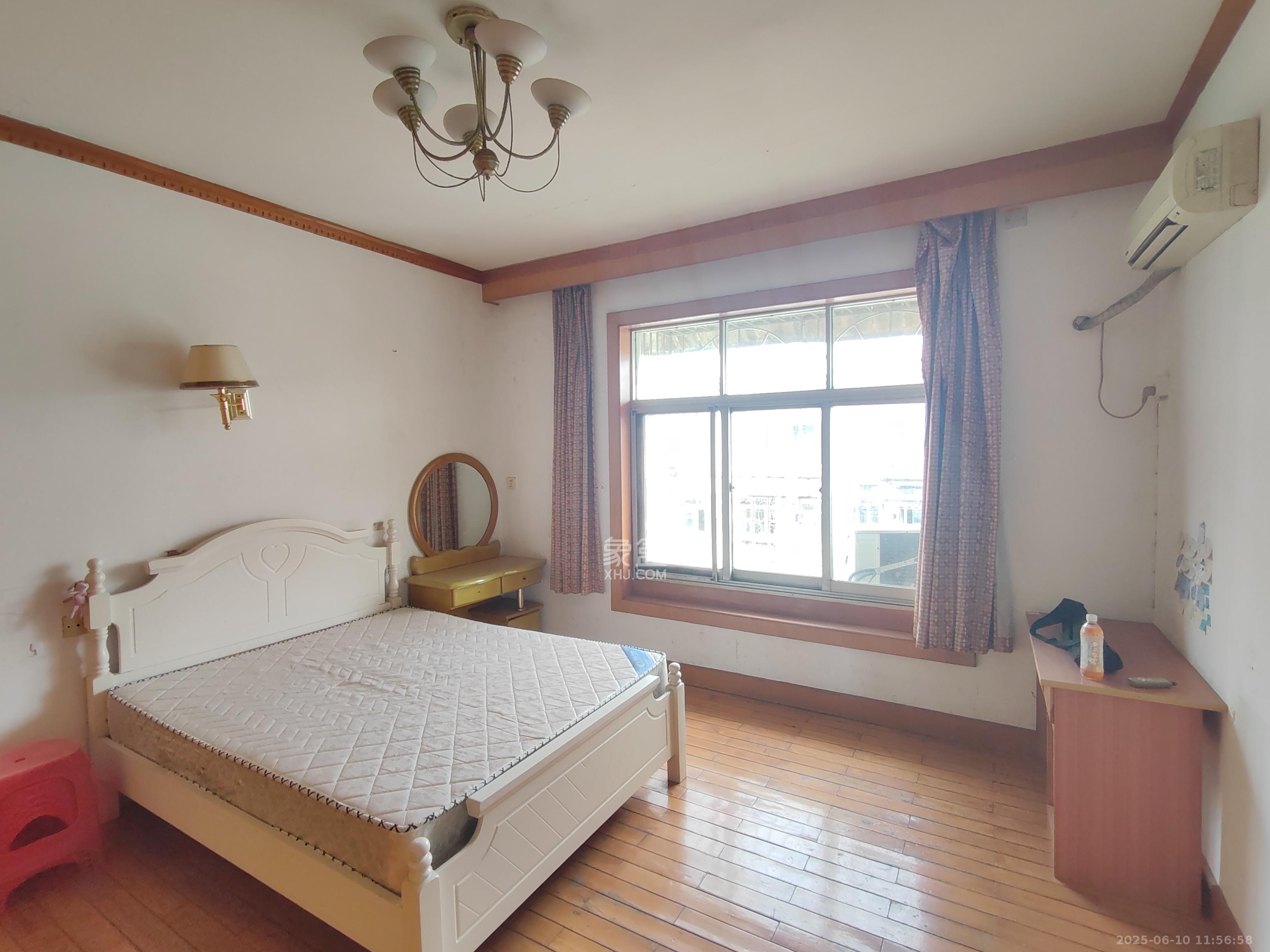 邮电新村  2室2厅1卫    1200.0元/月室内图