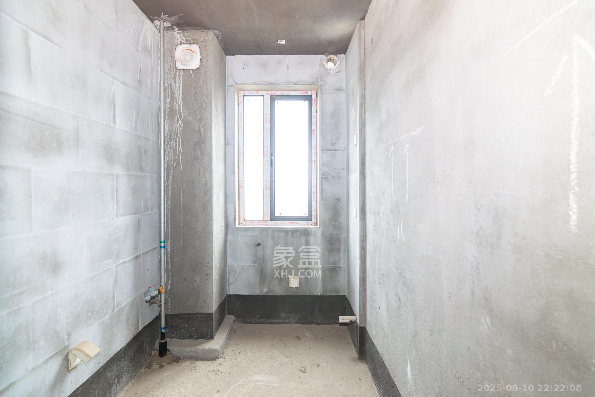 澳海望洲府  3室2厅2卫    72.0万 澳海望洲府  3室2厅2卫    72.0万厨房