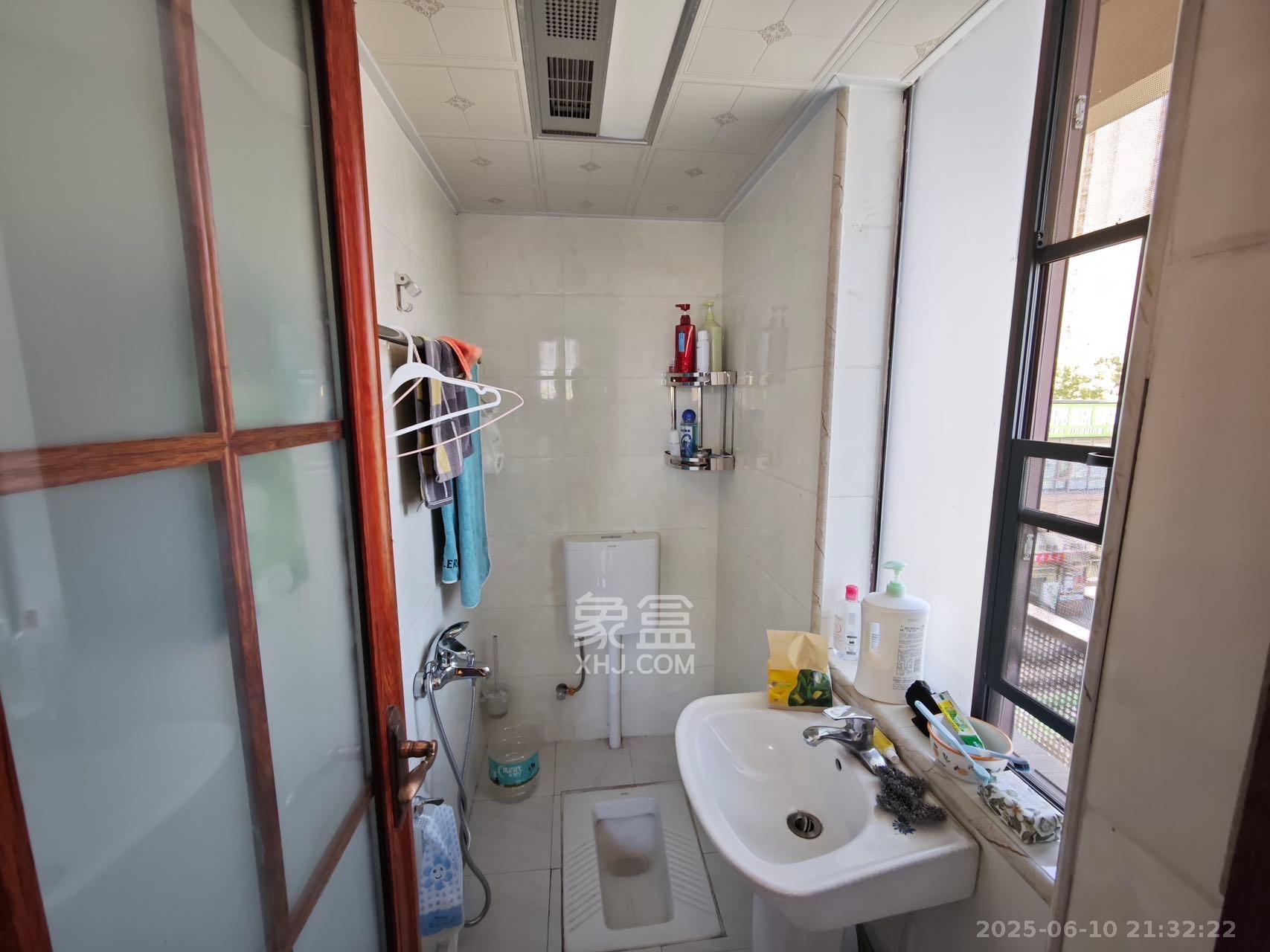 中惠锦堂 4室2厅2卫 3500.0元/月 中惠锦堂 4室2厅2卫 3500.0元/月室内图