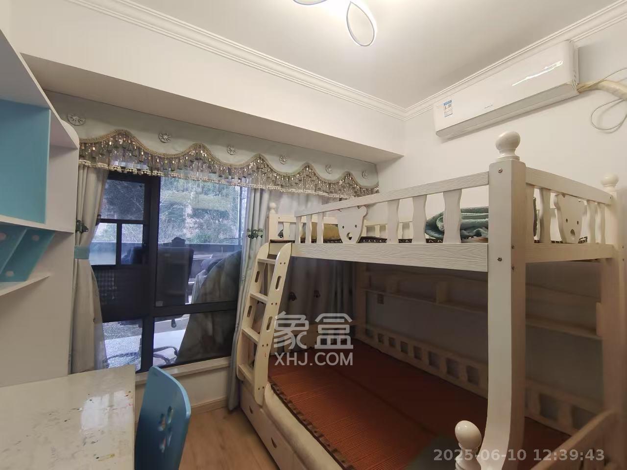 潇湘名城(新里程潇湘名城)  3室2厅1卫   2700.00元/月室内图