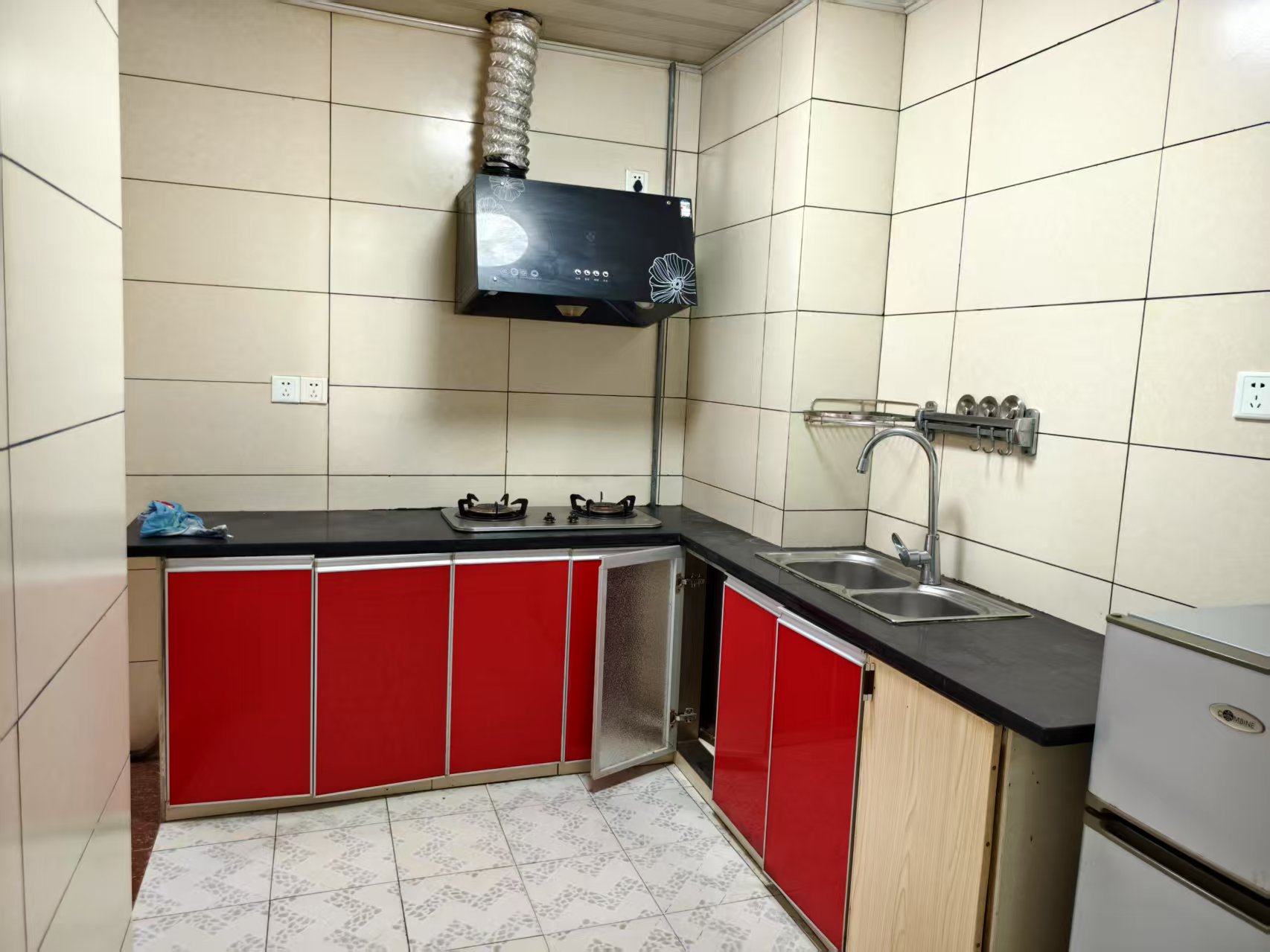 龙洲汇龙苑 2室2厅1卫 43.8万 龙洲汇龙苑 2室2厅1卫 43.8万室内图