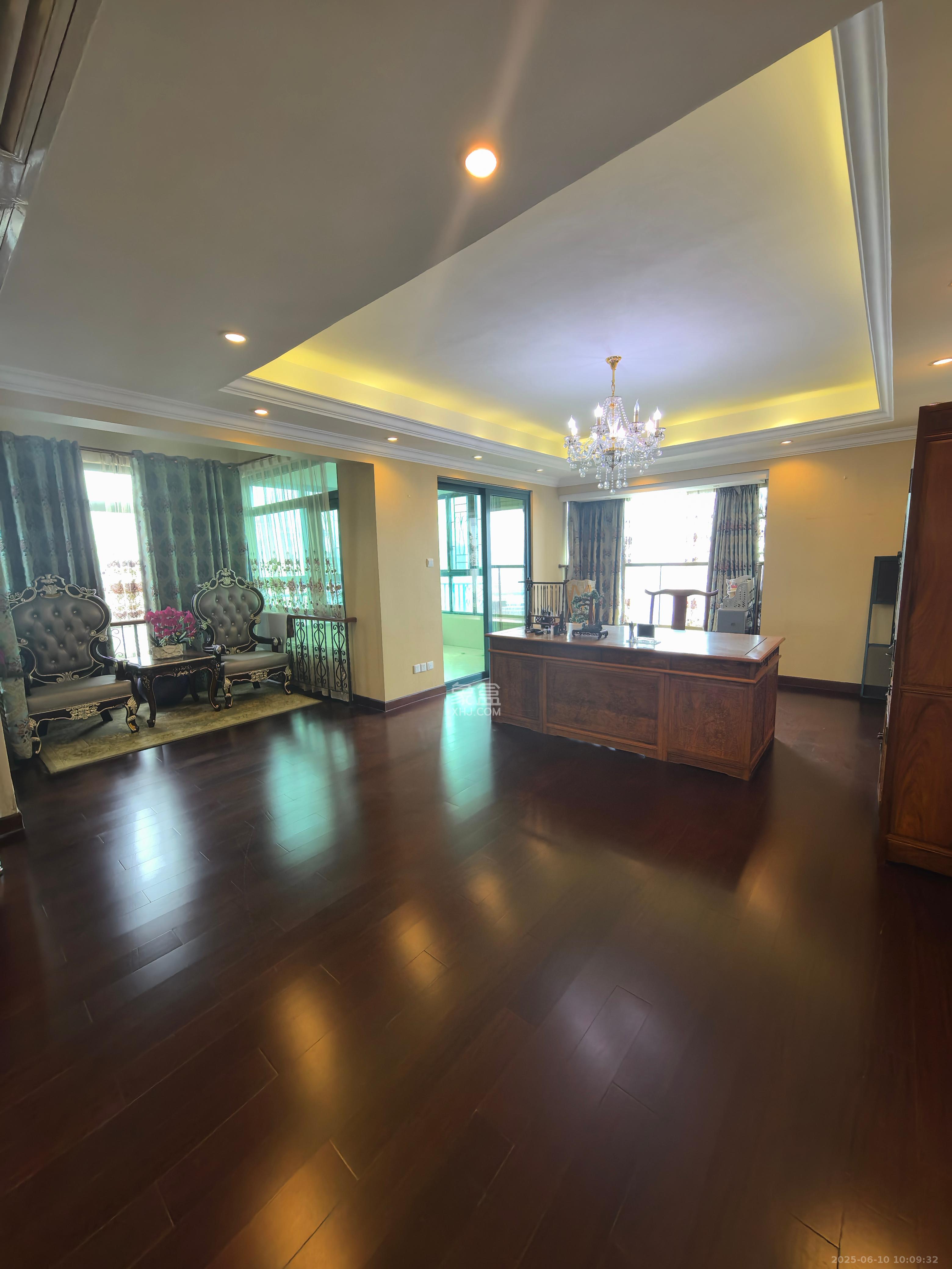 恒大雅苑 4室2厅1卫 7500.0元/月 恒大雅苑 4室2厅1卫 7500.0元/月室内图