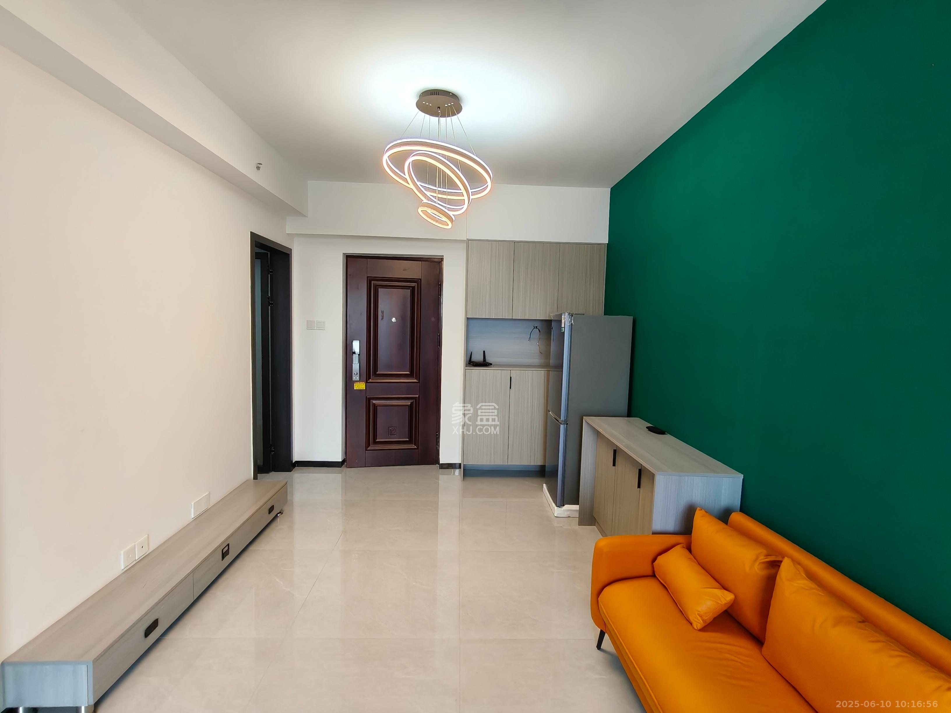 天健城  1室0厅0卫    2100.0元/月室内图