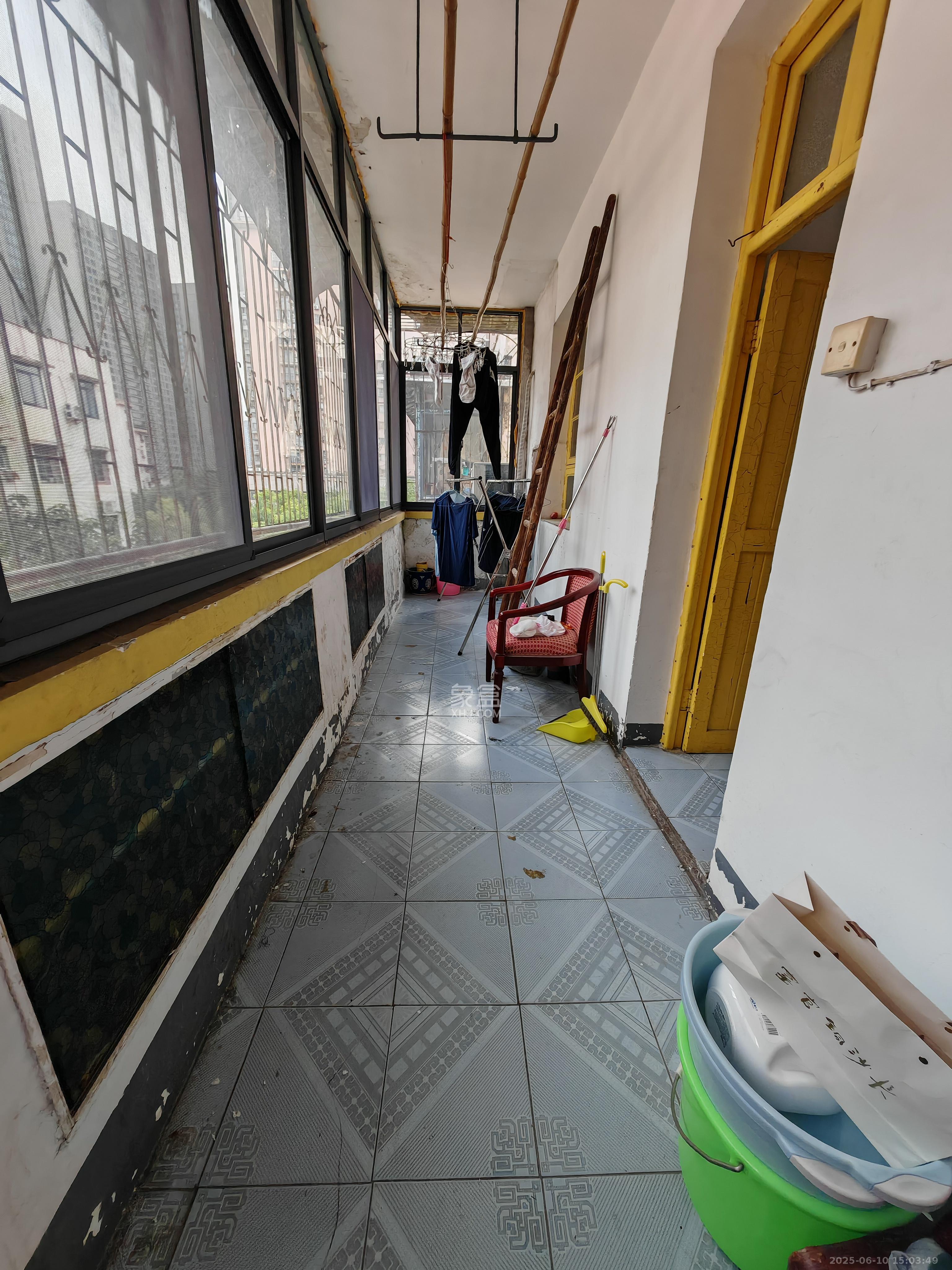 芙蓉路社区中山宿舍 2室1厅1卫 1600.0元/月 芙蓉路社区中山宿舍 2室1厅1卫 1600.0元/月室内图