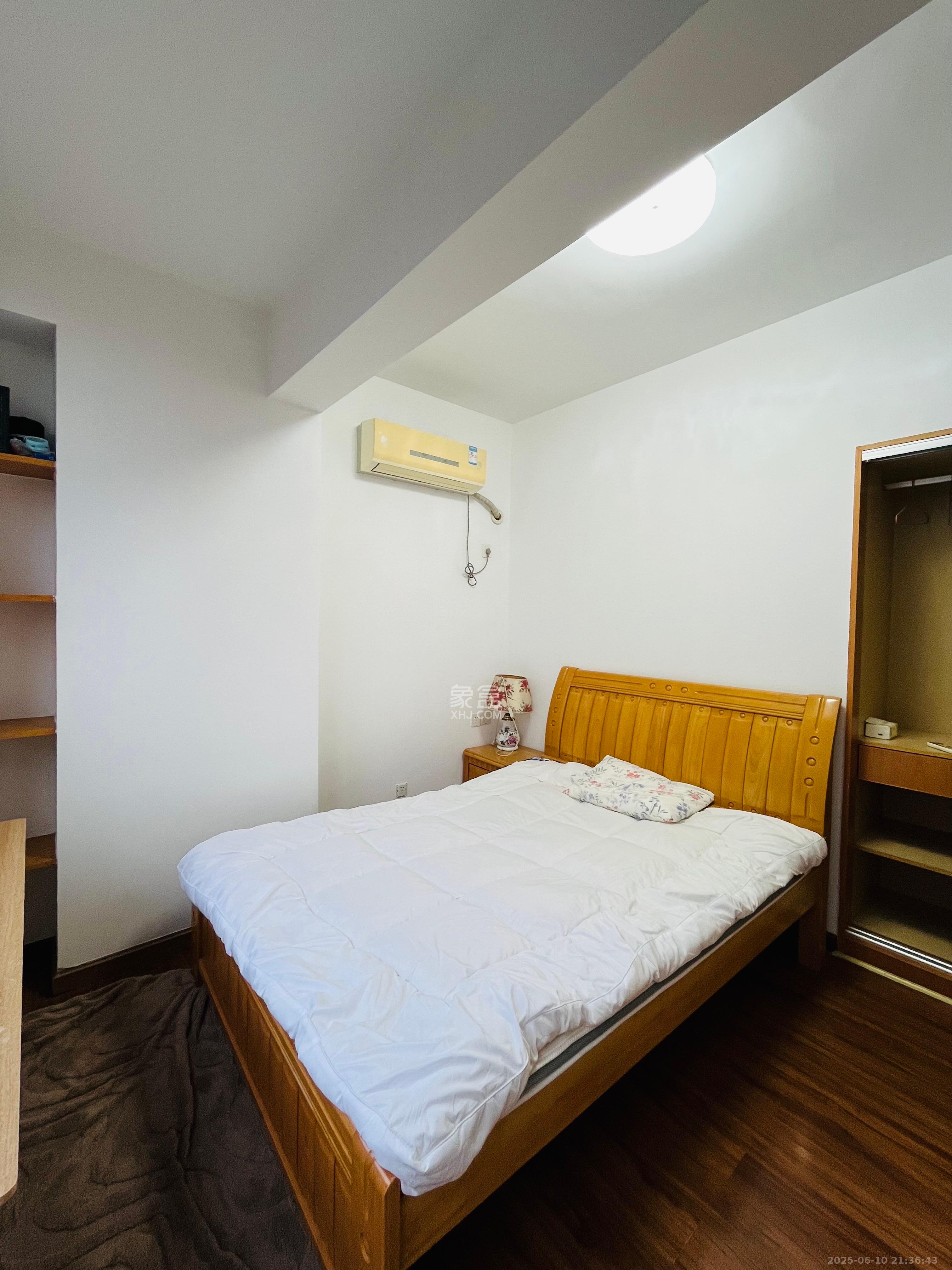 月湖兰庭  2室1厅1卫   2000.00元/月室内图