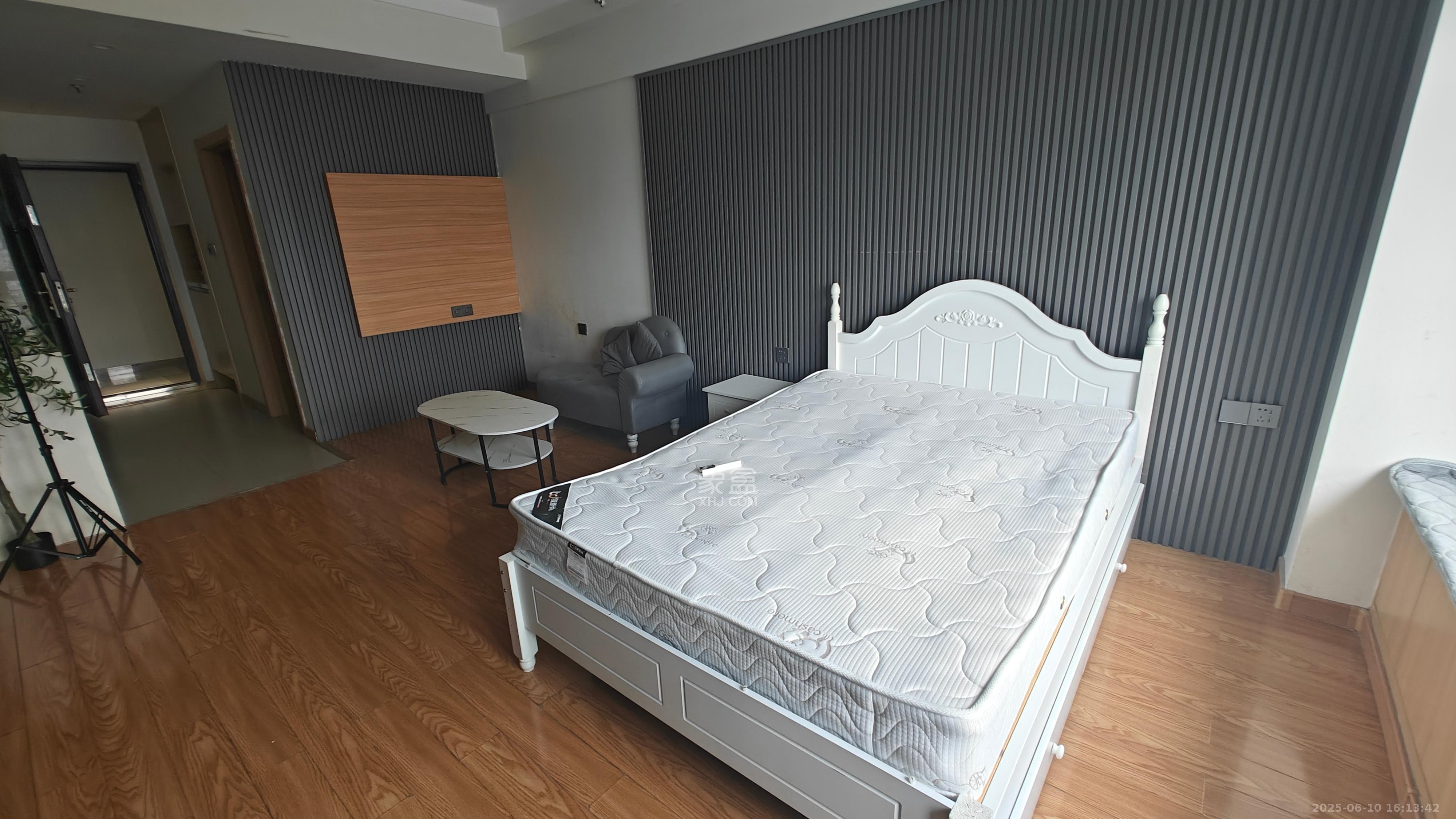 阳光城檀悦 1室1厅1卫 2600.0元/月 阳光城檀悦 1室1厅1卫 2600.0元/月室内图