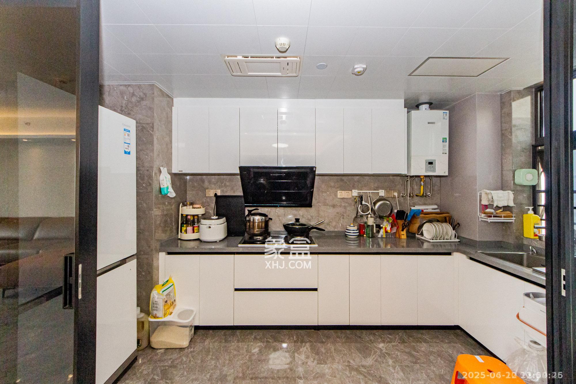 北辰瀚江府 4室2厅2卫 9800.0元/月 北辰瀚江府 4室2厅2卫 9800.0元/月室内图