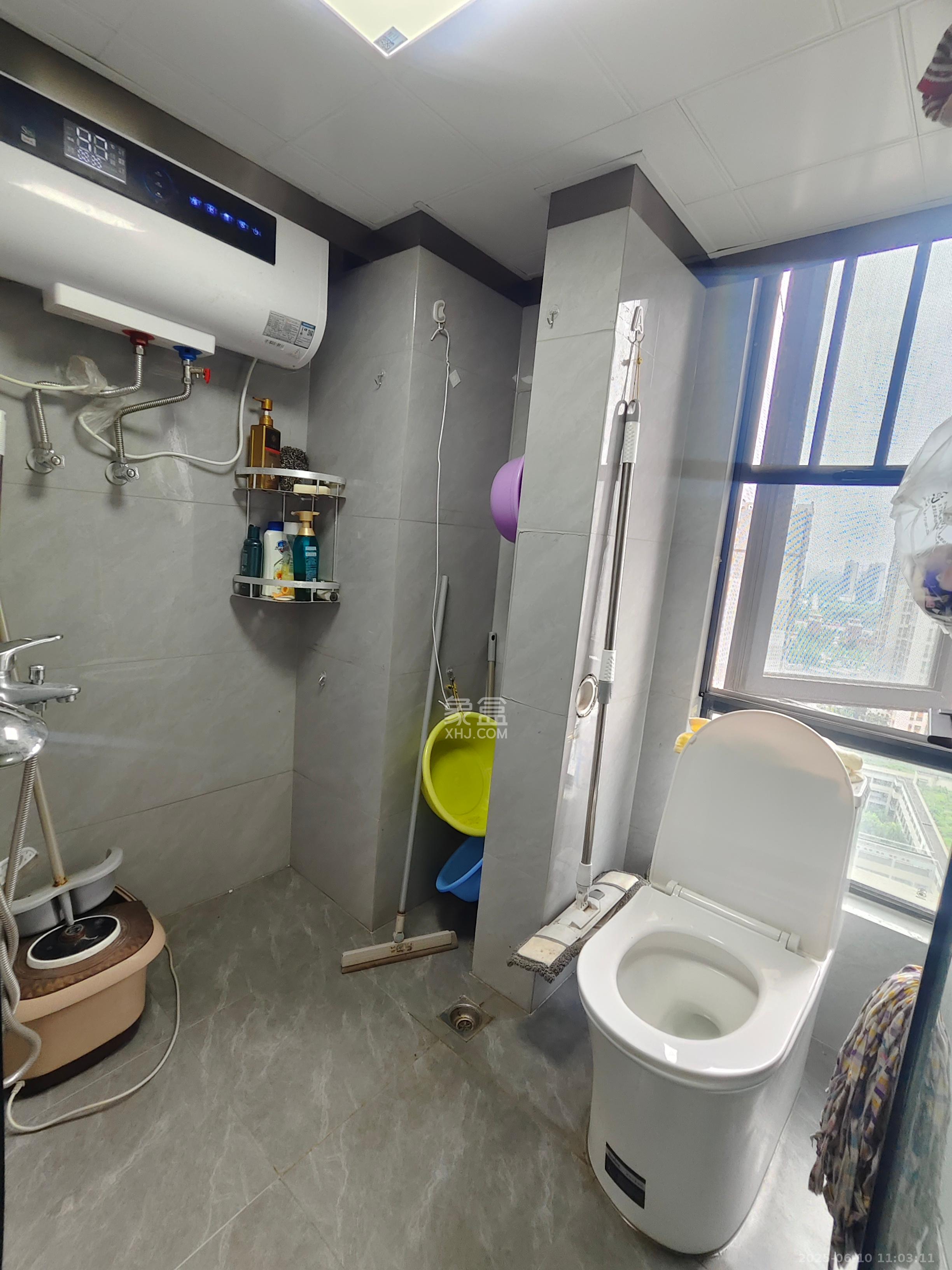 中海阅溪府  3室1厅1卫   2200.00元/月室内图