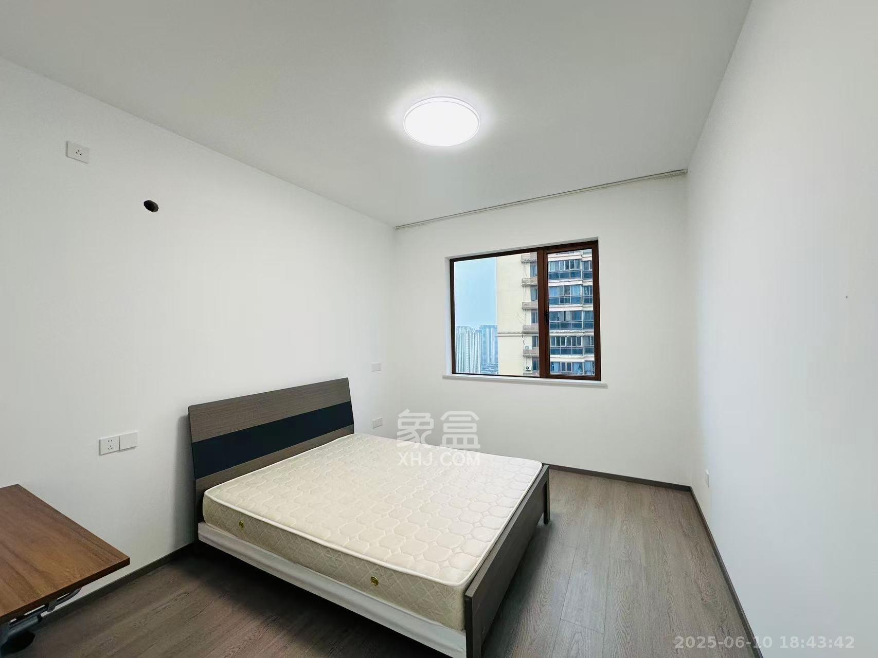 万里时代 3室2厅2卫 3000.0元/月 万里时代 3室2厅2卫 3000.0元/月室内图