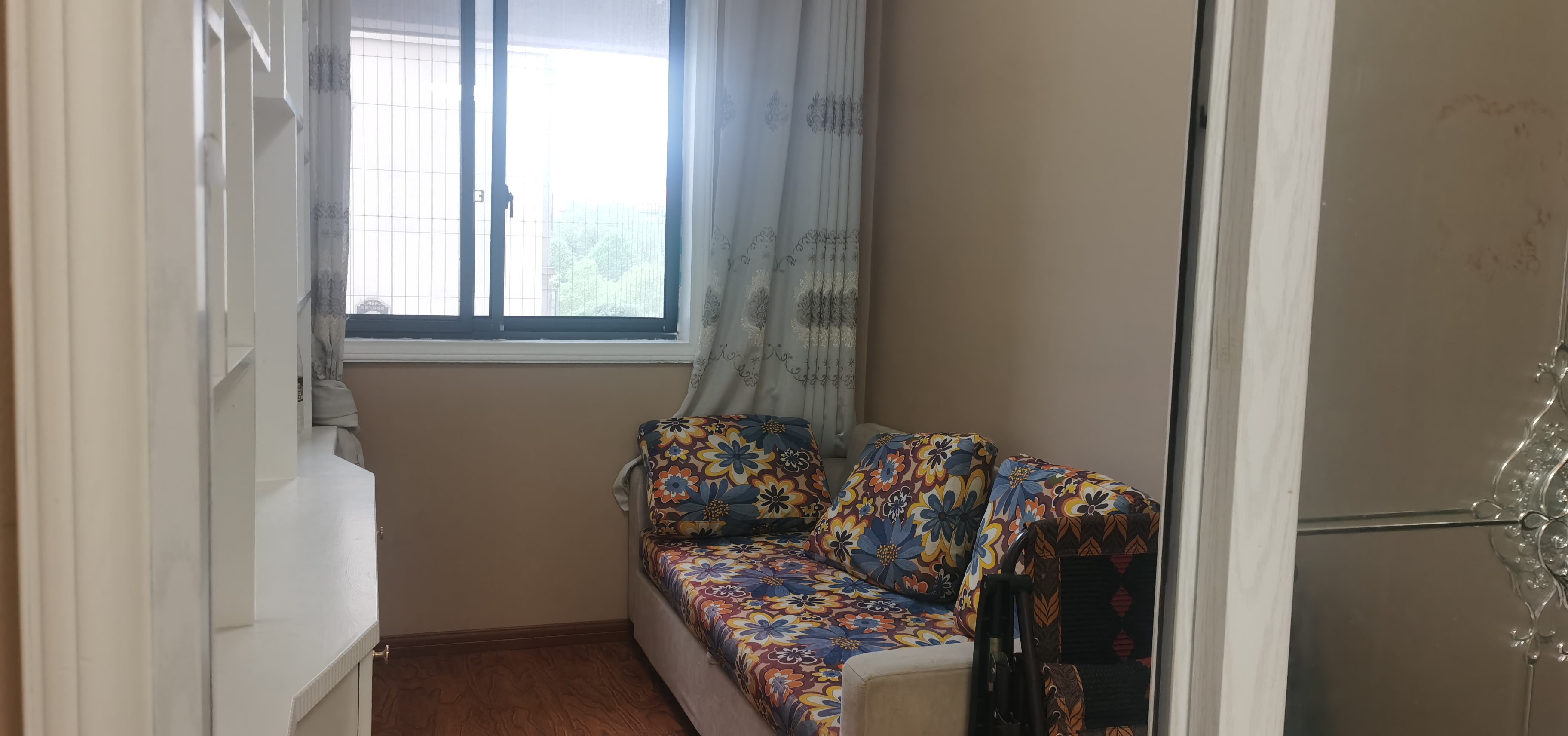 南苑上和二期  3室2厅2卫    2200.0元/月 南苑上和二期  3室2厅2卫    2200.0元/月室内图