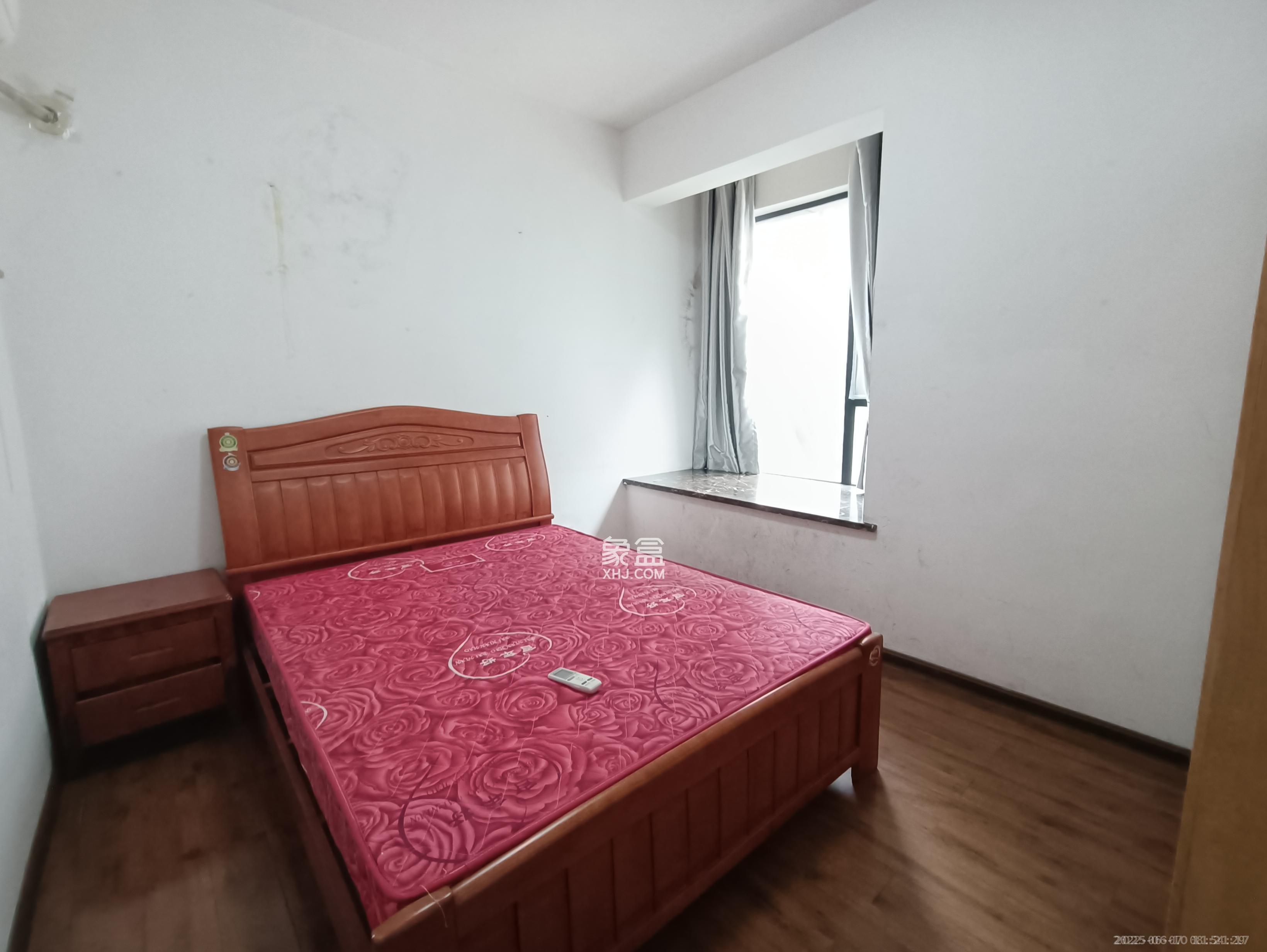 长房时代城 2室2厅1卫 2400.0元/月 长房时代城 2室2厅1卫 2400.0元/月室内图