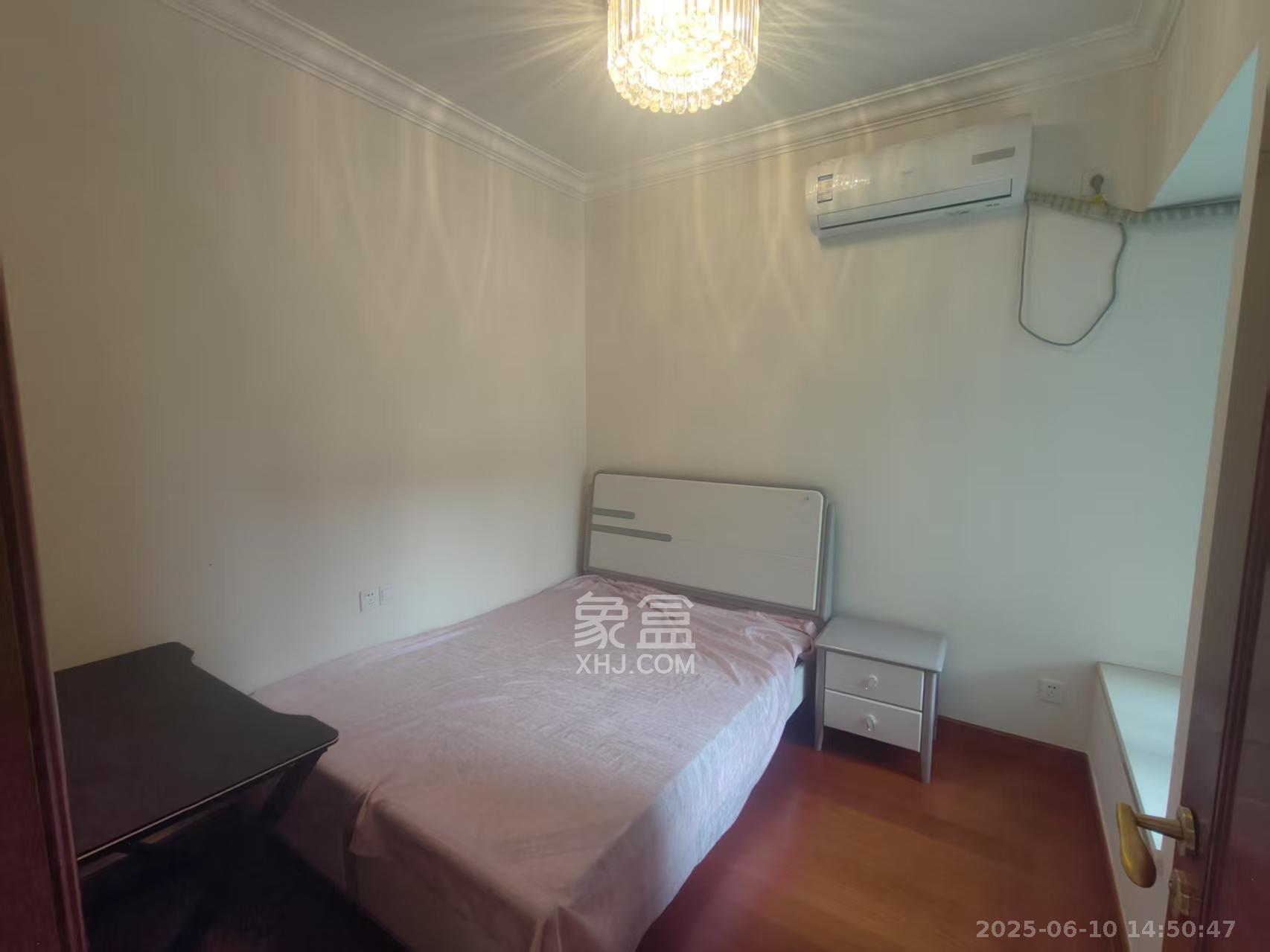 恒大御景天下城三期 3室2厅1卫 2100.0元/月 恒大御景天下城三期 3室2厅1卫 2100.0元/月室内图