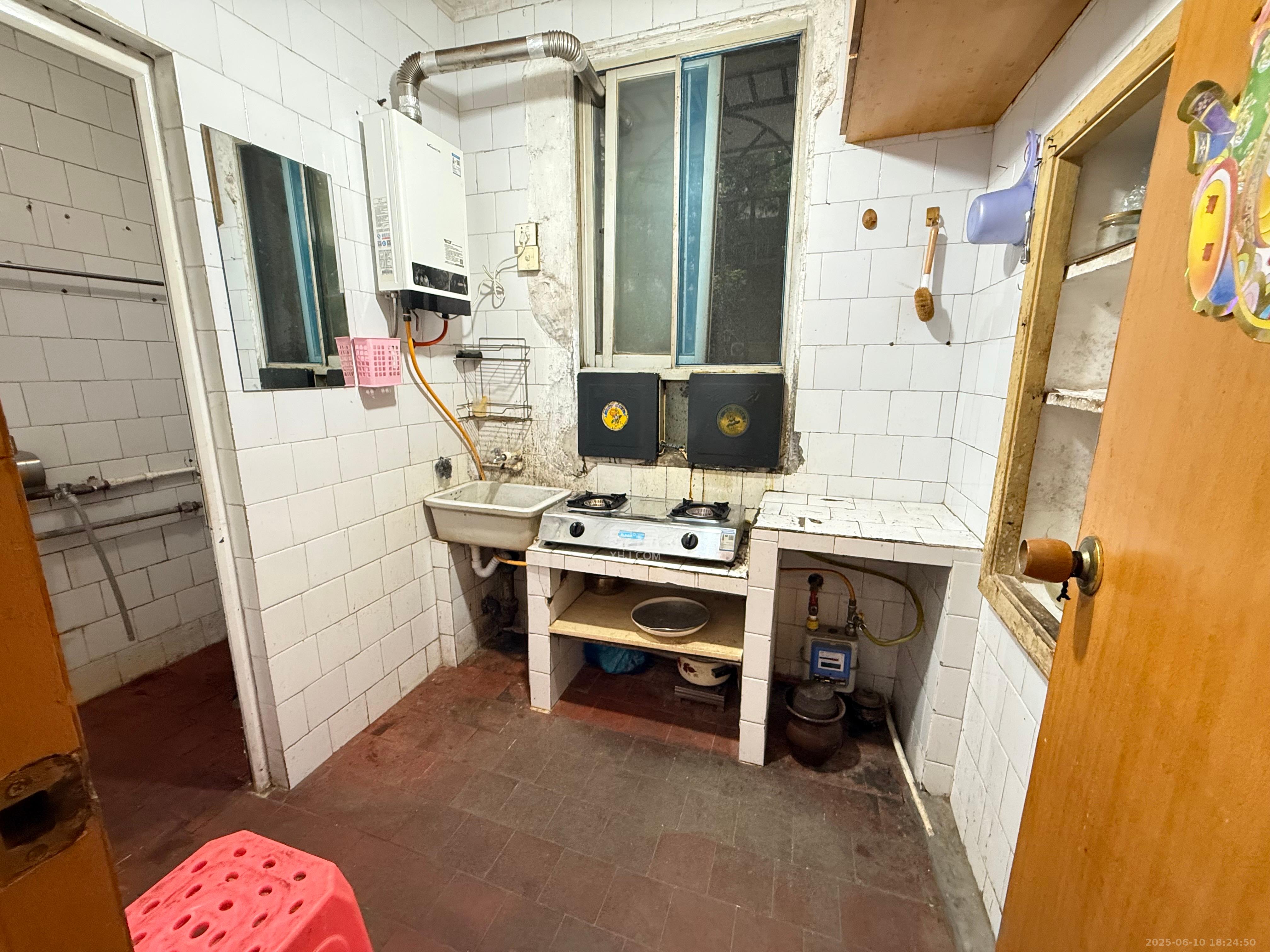 桂花路铁建宿舍 2室1厅1卫 1500.0元/月 桂花路铁建宿舍 2室1厅1卫 1500.0元/月室内图