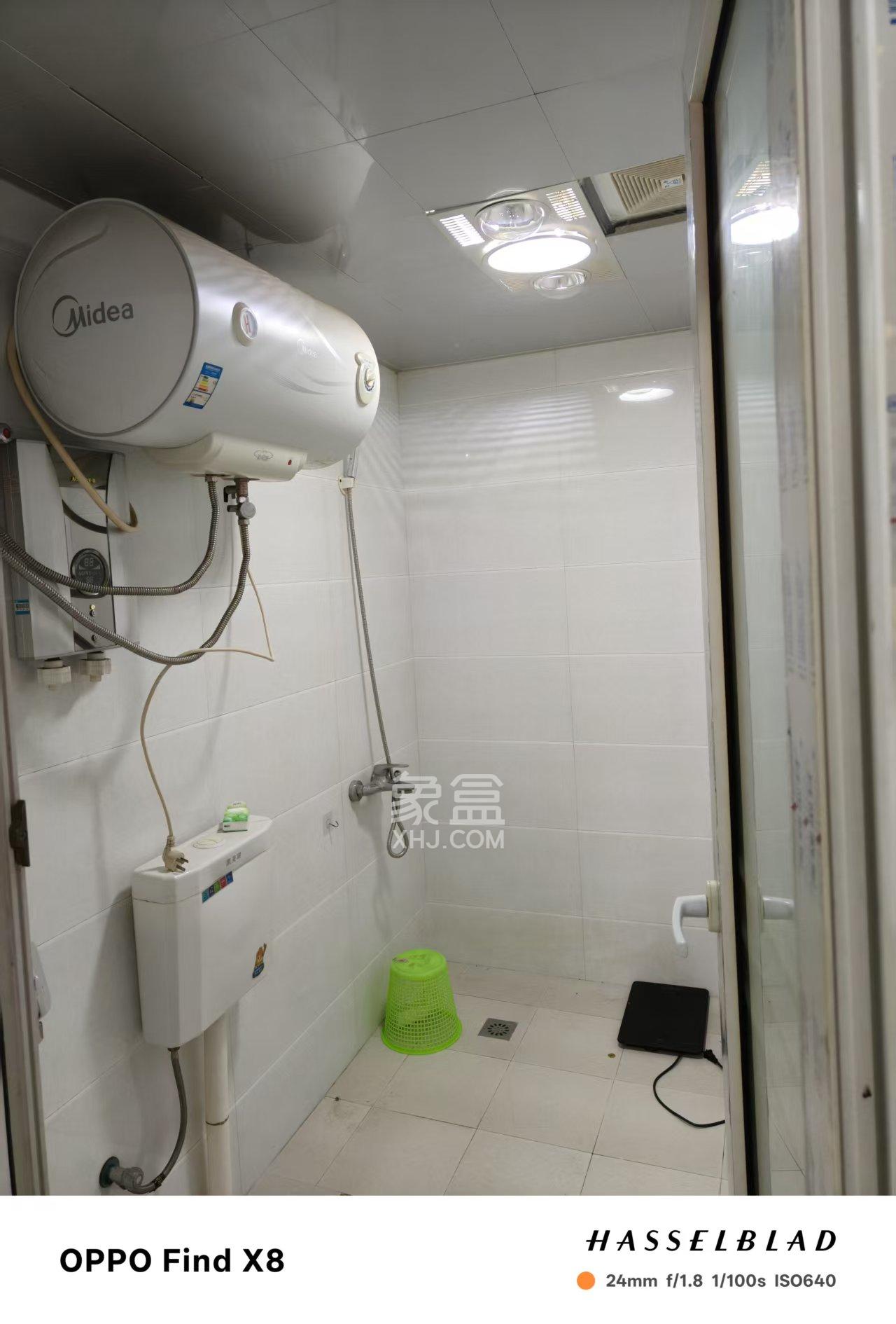 人瑞潇湘国际 2室1厅1卫 1600.0元/月 人瑞潇湘国际 2室1厅1卫 1600.0元/月室内图