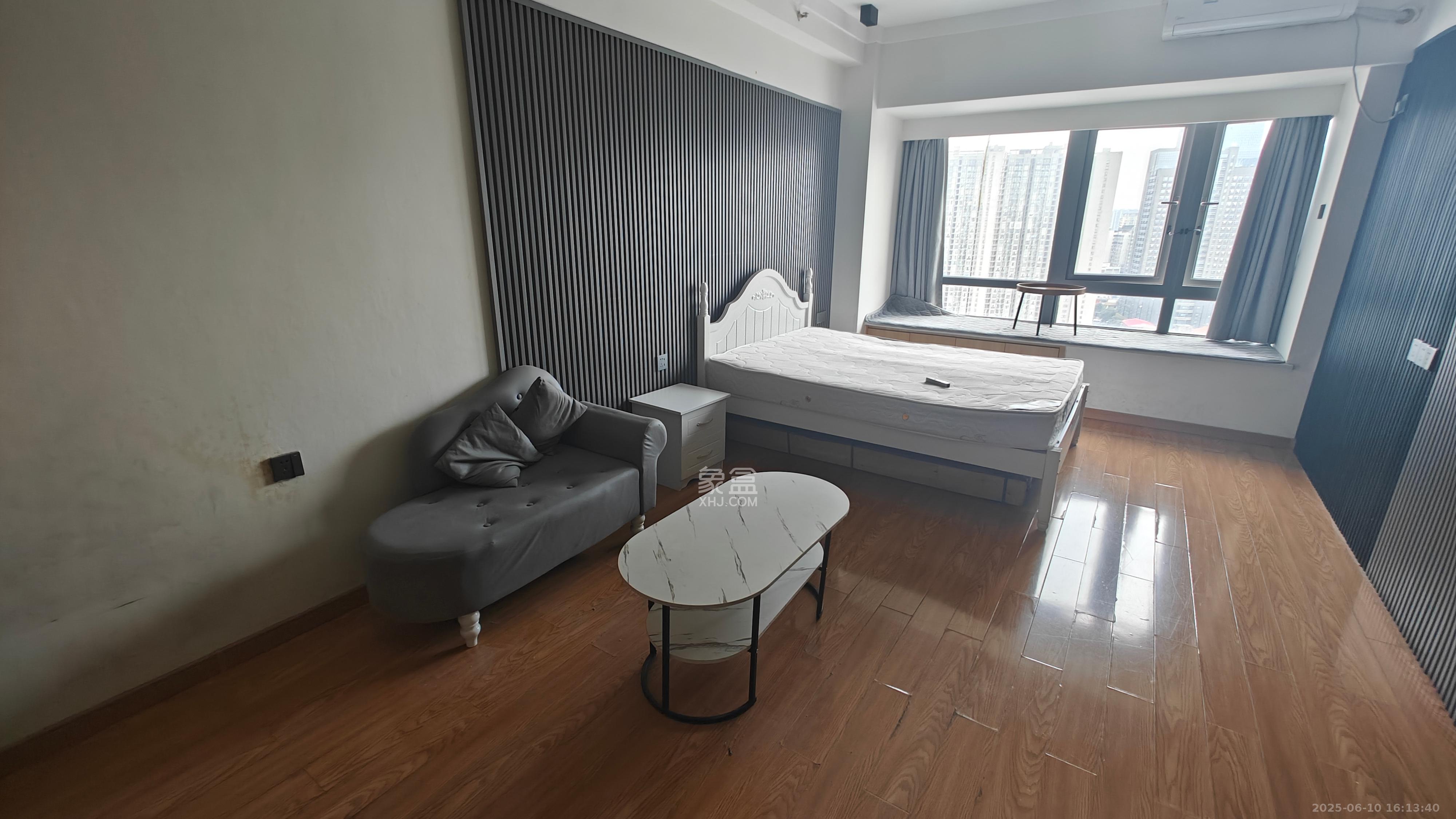 阳光城檀悦 1室1厅1卫 2600.0元/月 阳光城檀悦 1室1厅1卫 2600.0元/月室内图