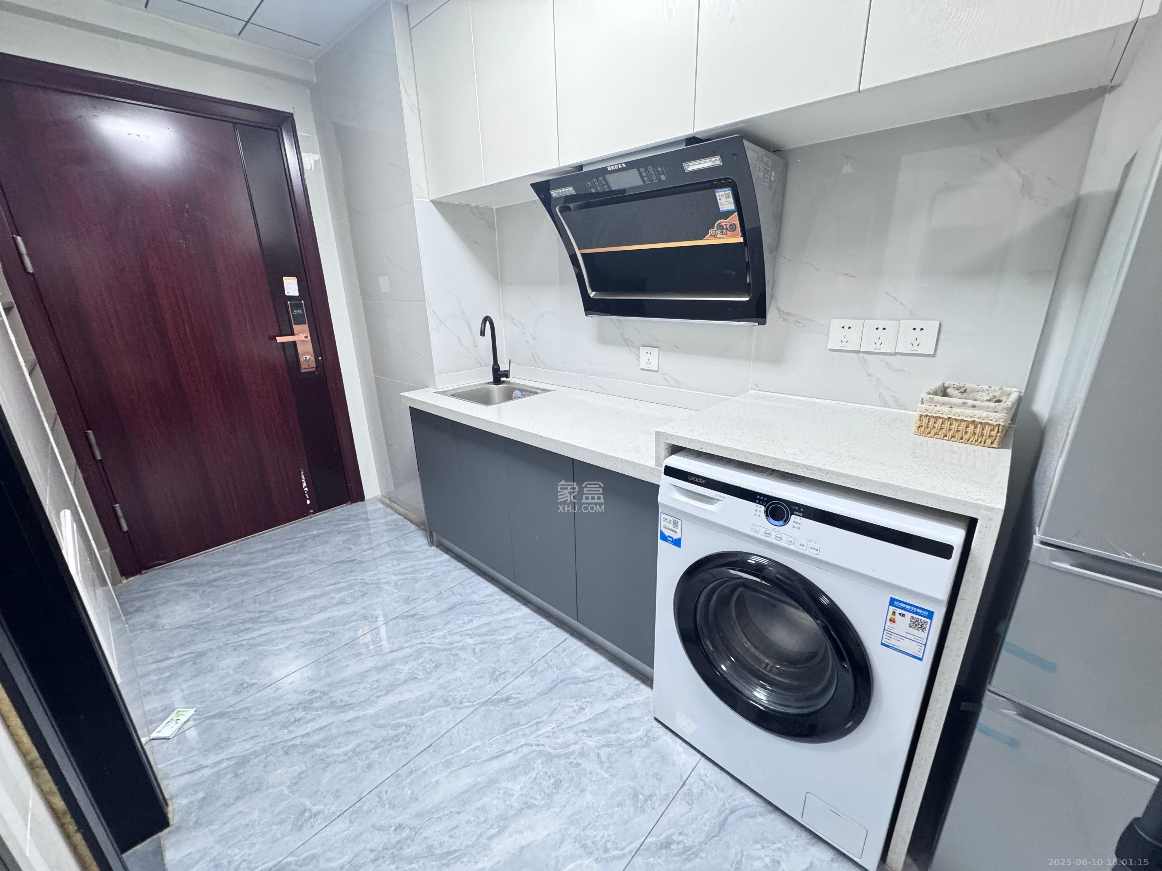 碧桂园印象 1室0厅0卫 1700.0元/月 碧桂园印象 1室0厅0卫 1700.0元/月室内图