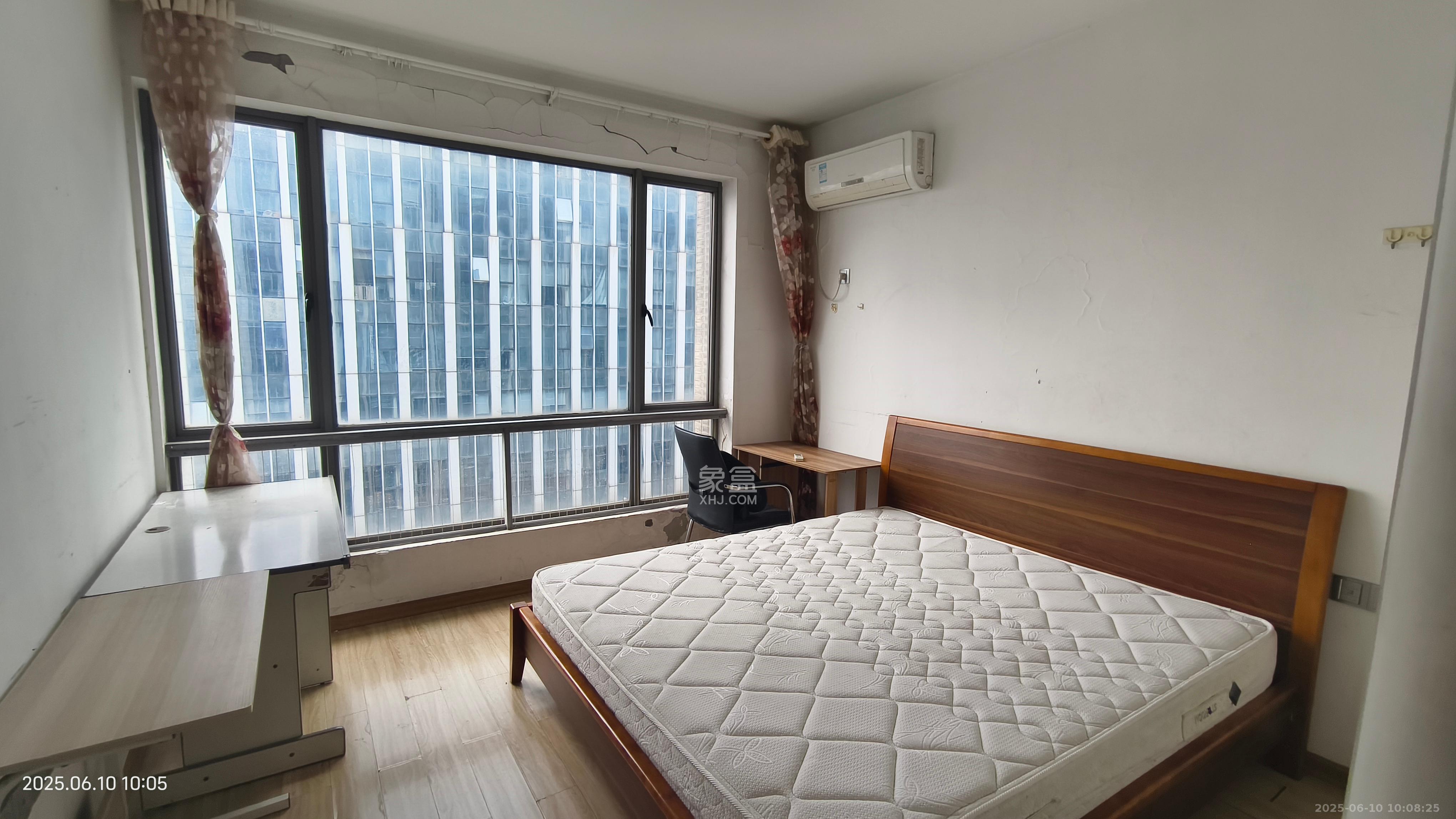 建鸿达华都(华都小户型及大华写字楼) 2室1厅1卫 2200.0元/月 建鸿达华都(华都小户型及大华写字楼) 2室1厅1卫 2200.0元/月室内图