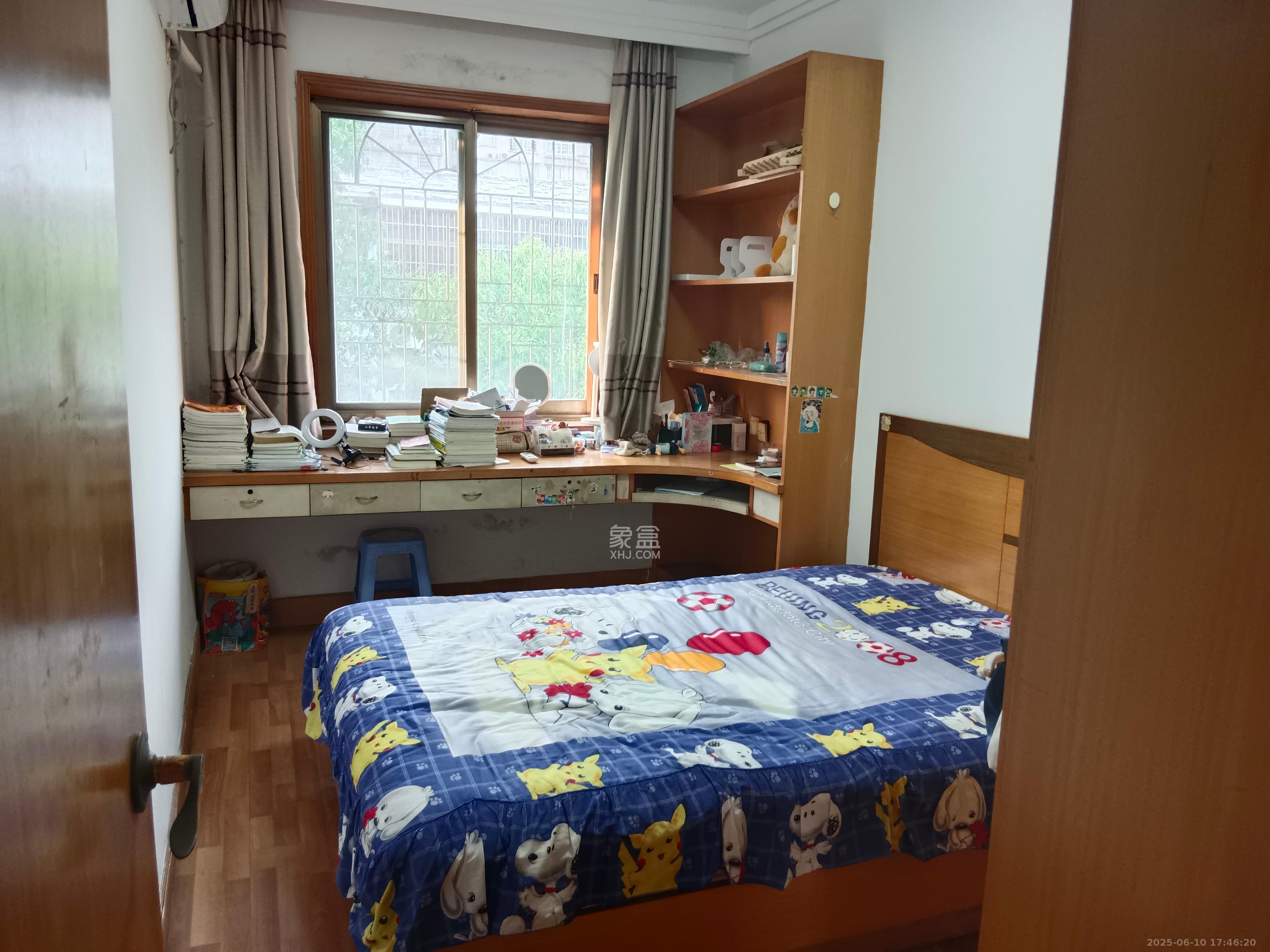 红旗社区  2室2厅1卫   1650.00元/月室内图