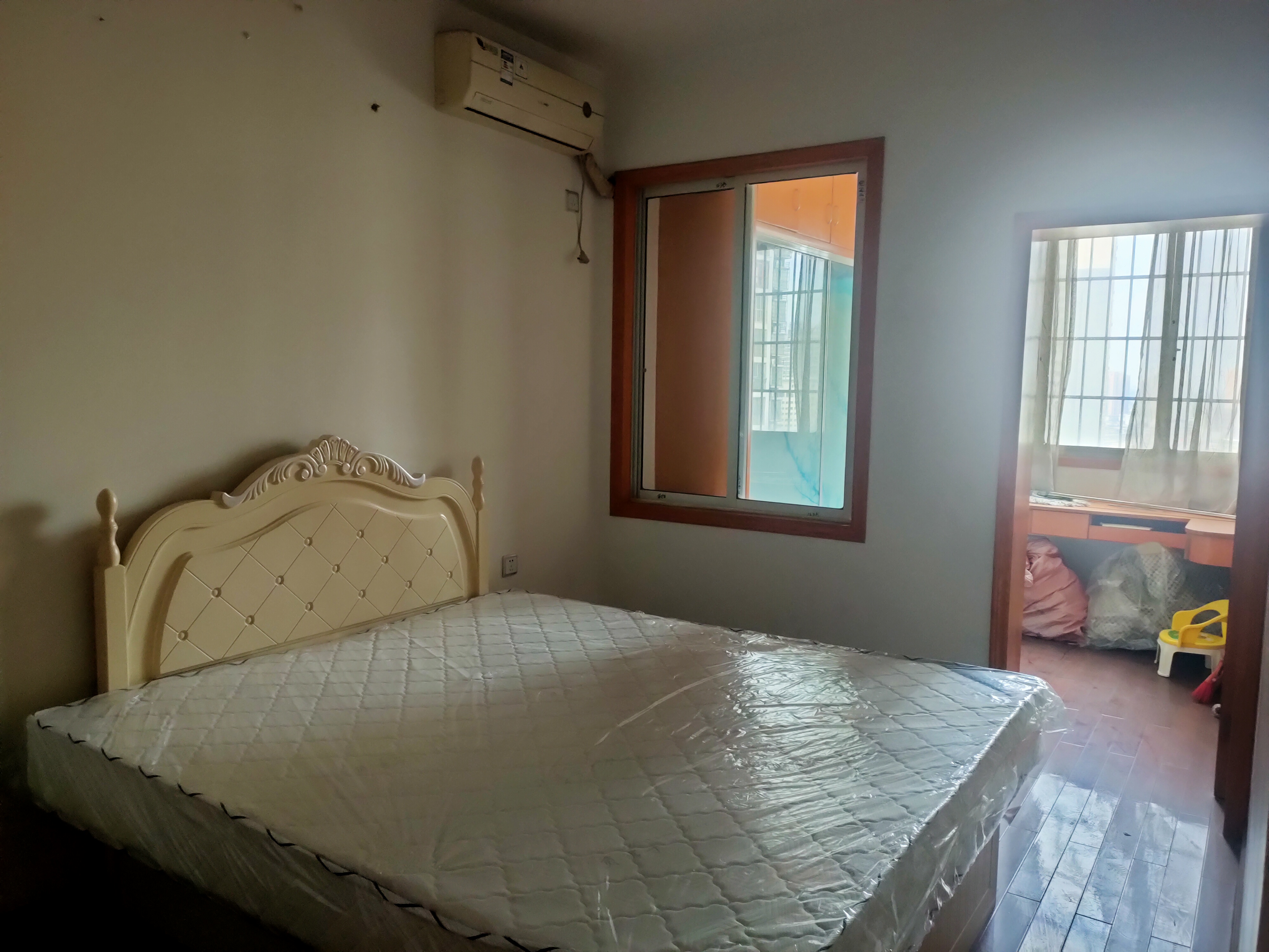 同兴苑 3室2厅2卫 1500.0元/月 同兴苑 3室2厅2卫 1500.0元/月室内图