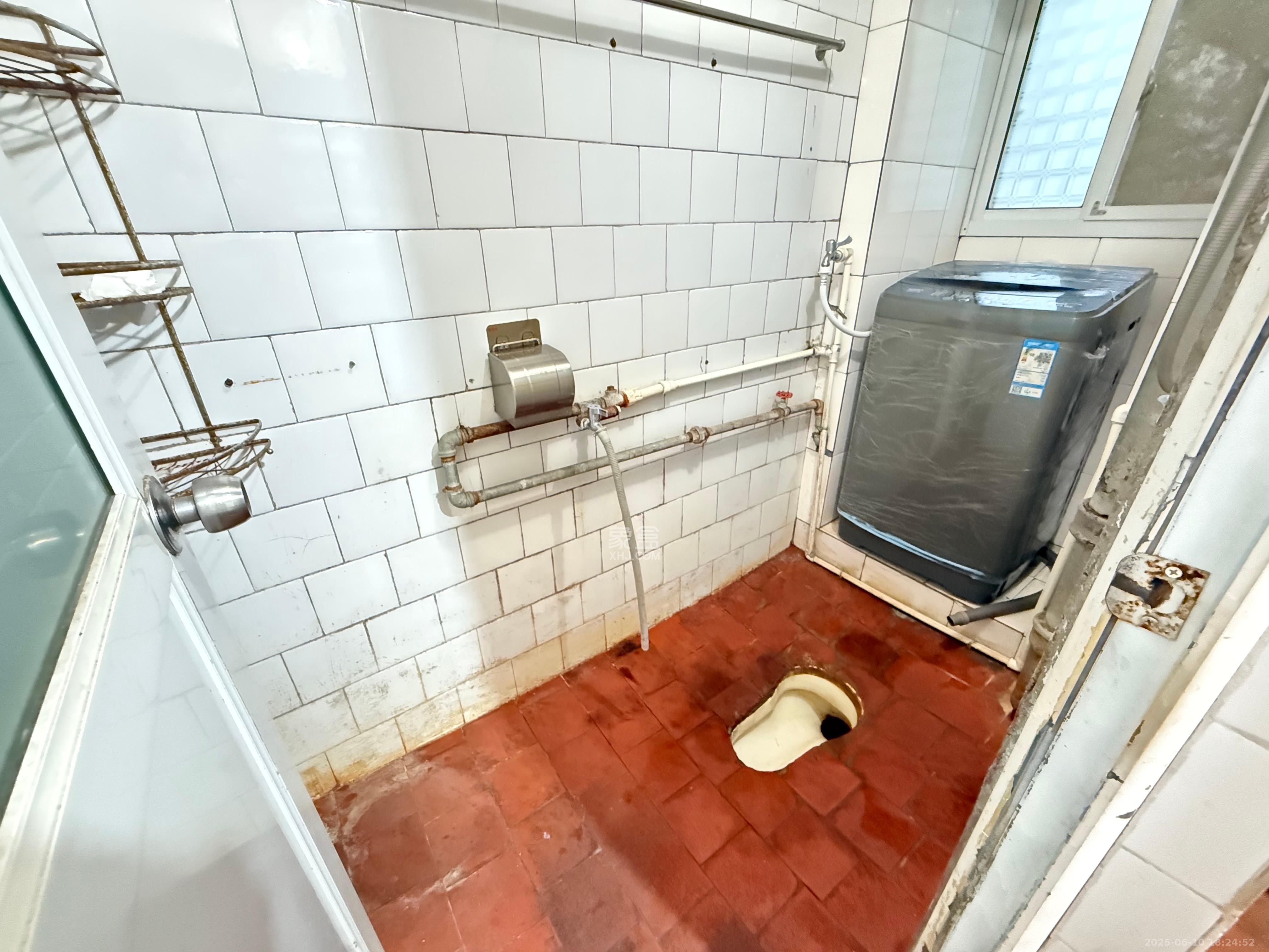 桂花路铁建宿舍 2室1厅1卫 1500.0元/月 桂花路铁建宿舍 2室1厅1卫 1500.0元/月室内图