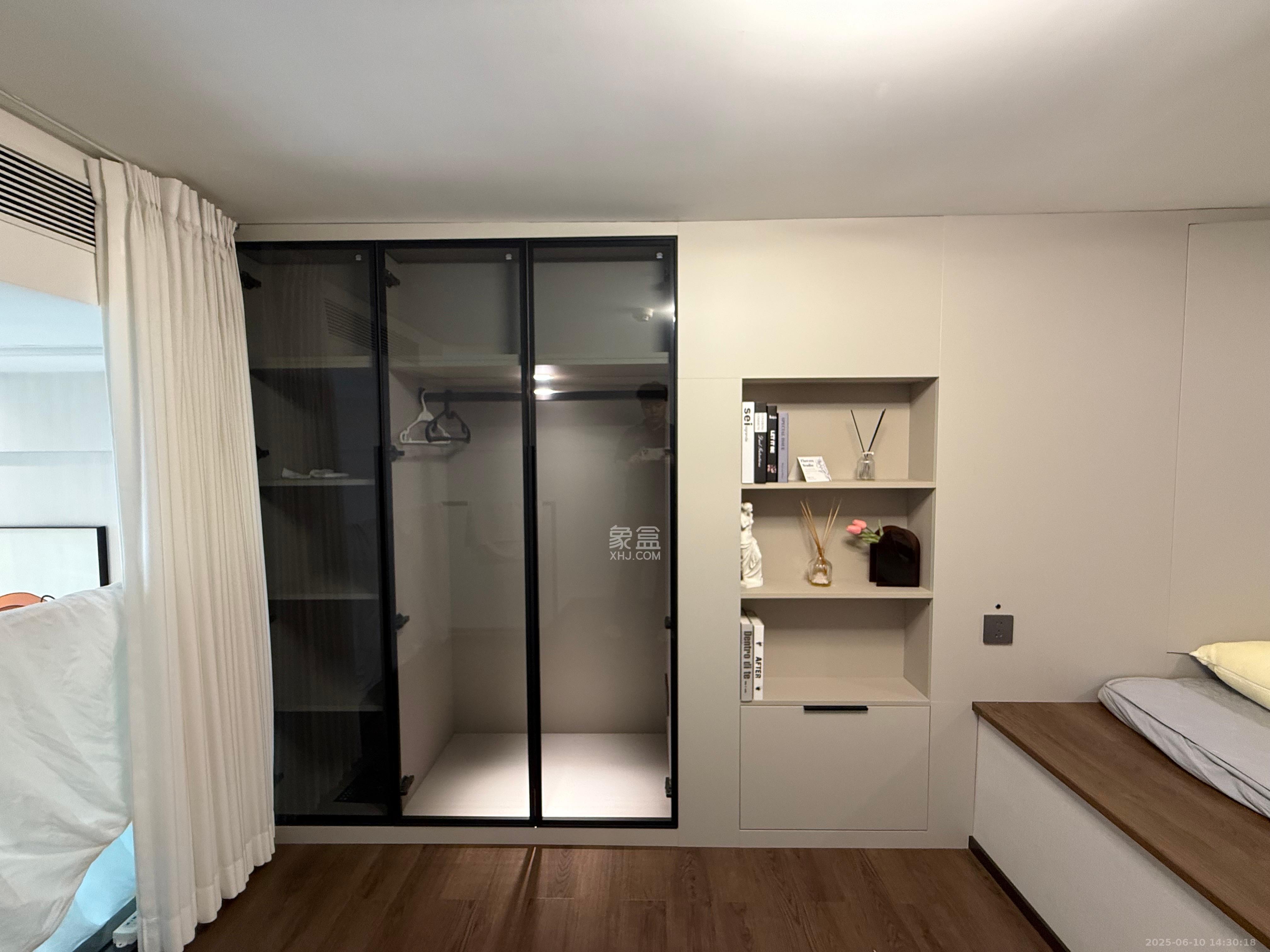 达美寰宇中心 2室1厅1卫 3400.0元/月 达美寰宇中心 2室1厅1卫 3400.0元/月室内图